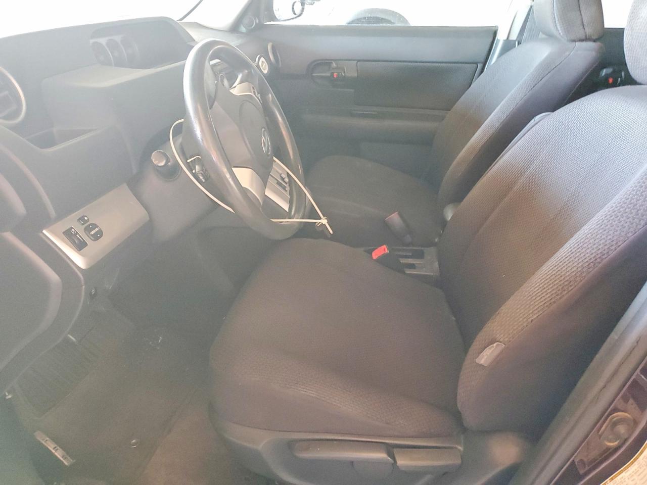 2010 Toyota Scion Xb Purple vin: JTLZE4FE8A1109891