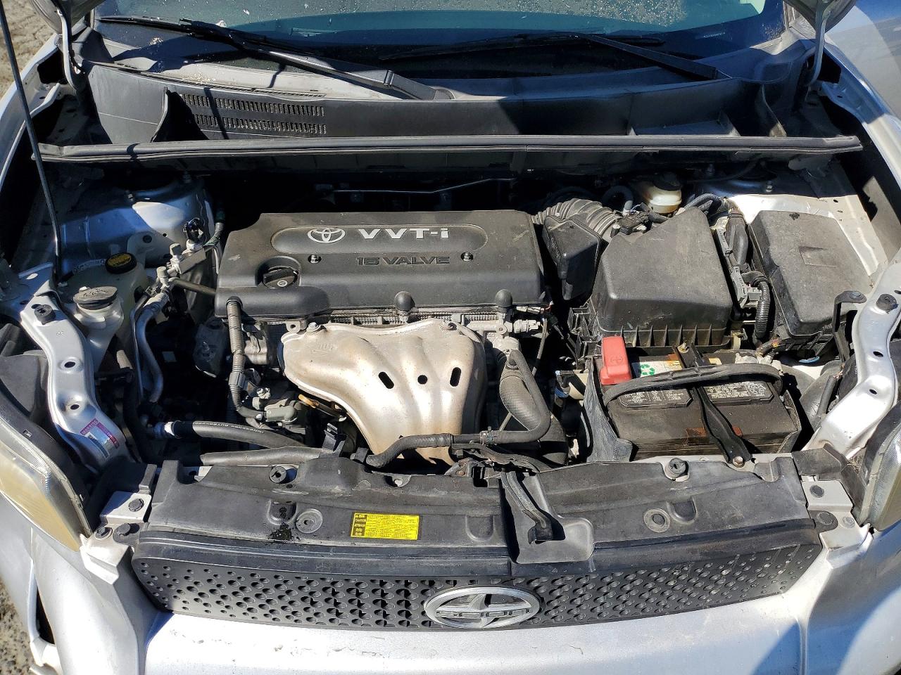 2010 Toyota Scion Xb Silver vin: JTLZE4FE8A1114198