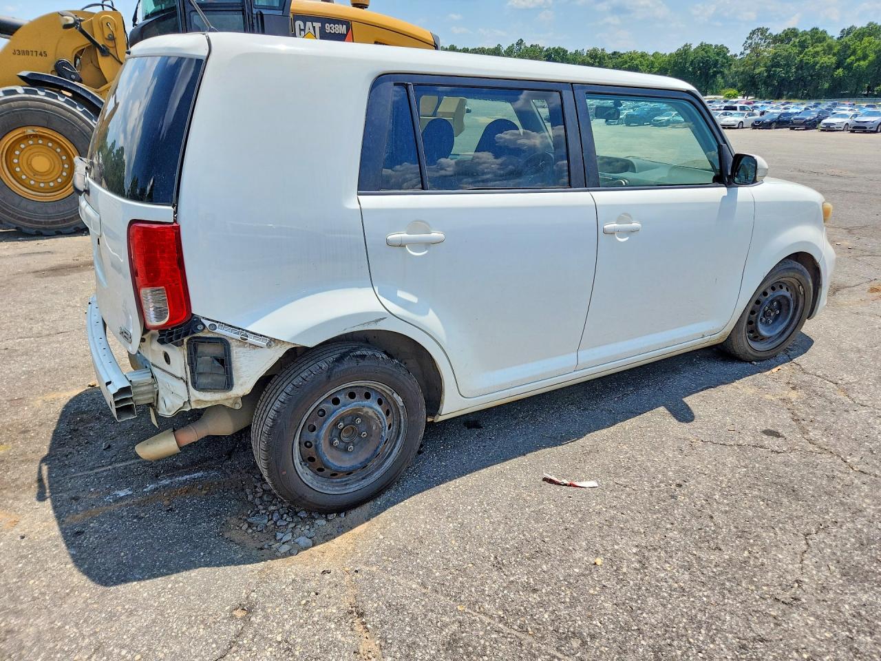 2011 Toyota Scion Xb White vin: JTLZE4FE8B1119919
