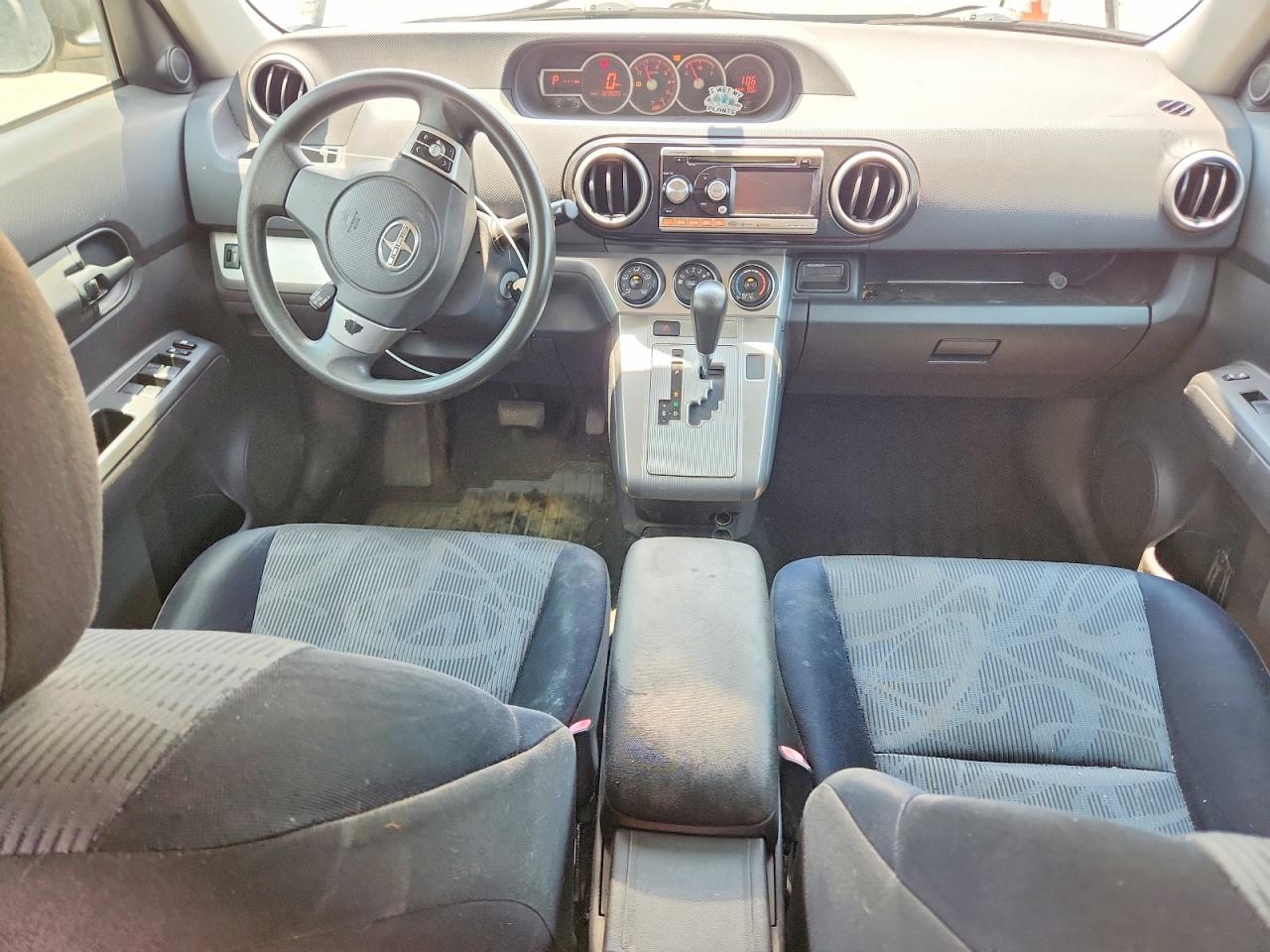 2011 Toyota Scion Xb White vin: JTLZE4FE8B1119919