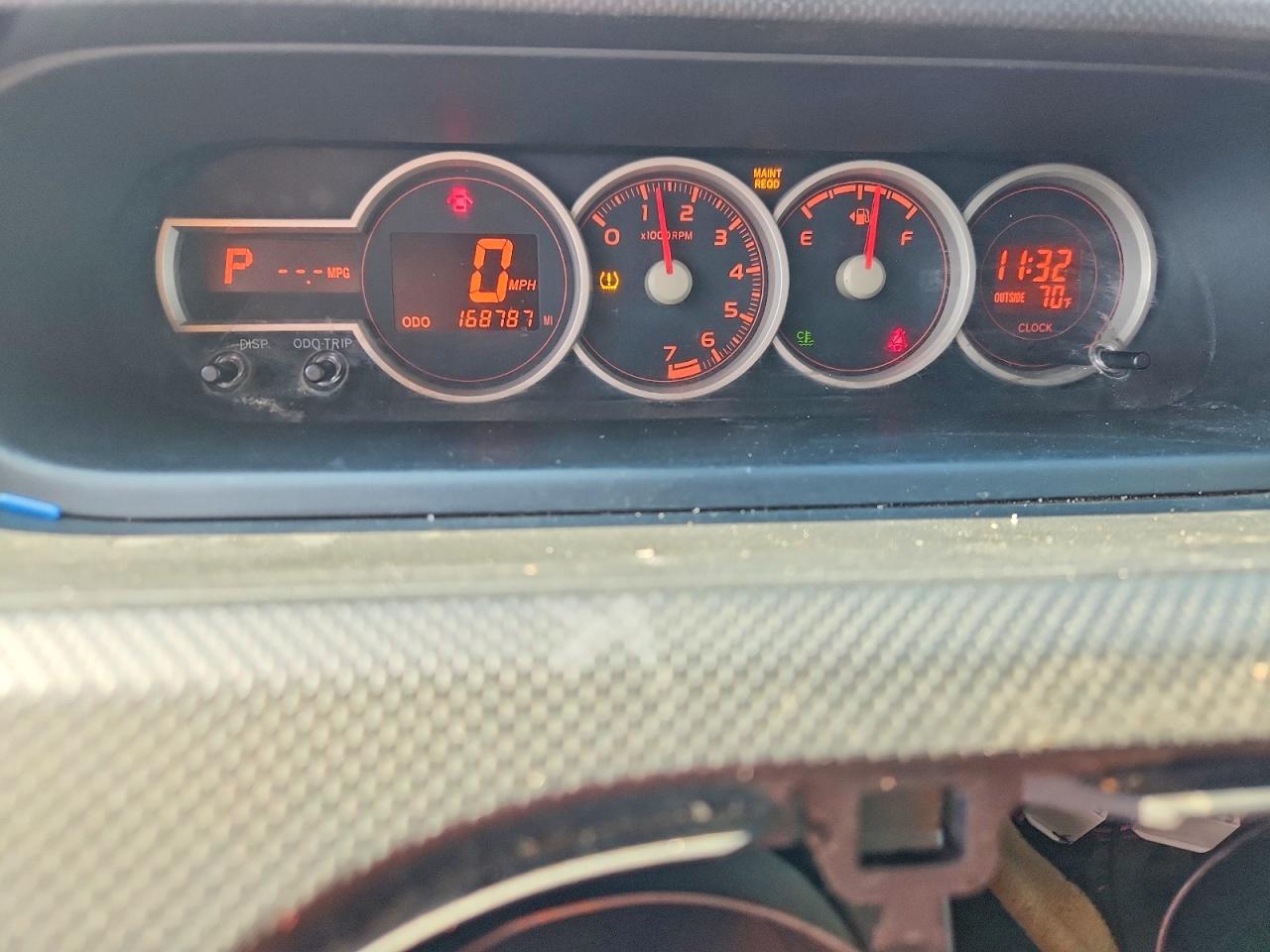 2011 Toyota Scion Xb Silver vin: JTLZE4FE8B1137546