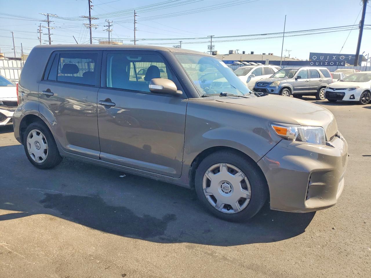 2011 Toyota Scion Xb Silver vin: JTLZE4FE8B1140690