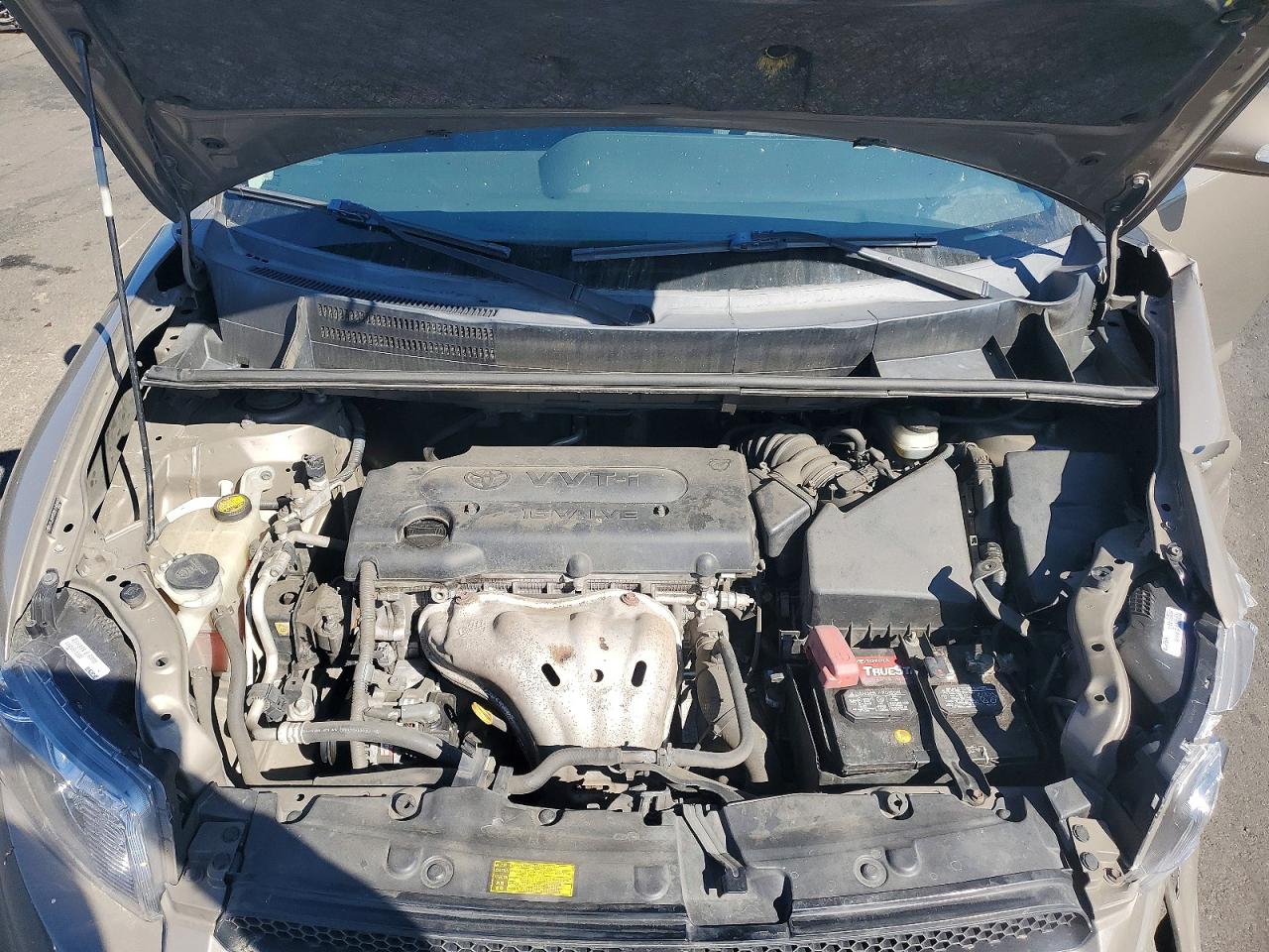 2011 Toyota Scion Xb Silver vin: JTLZE4FE8B1140690