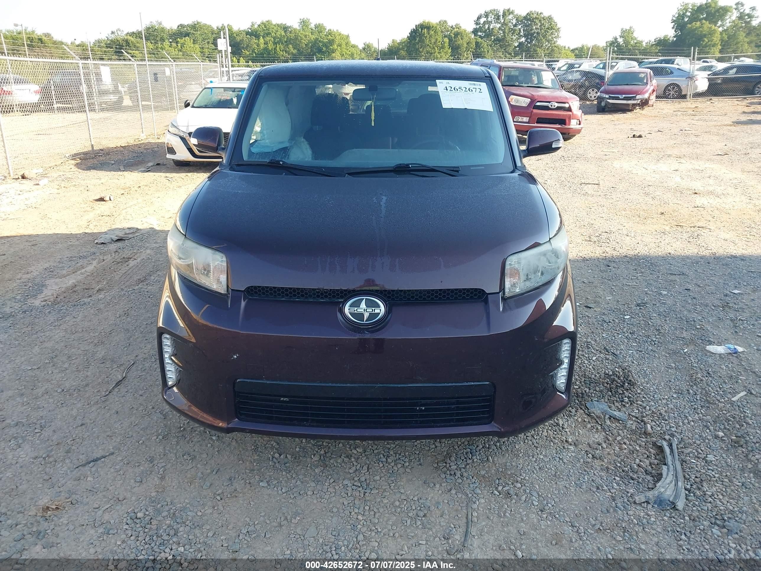 2014 Scion Xb   Burgundy vin: JTLZE4FE8EJ053862