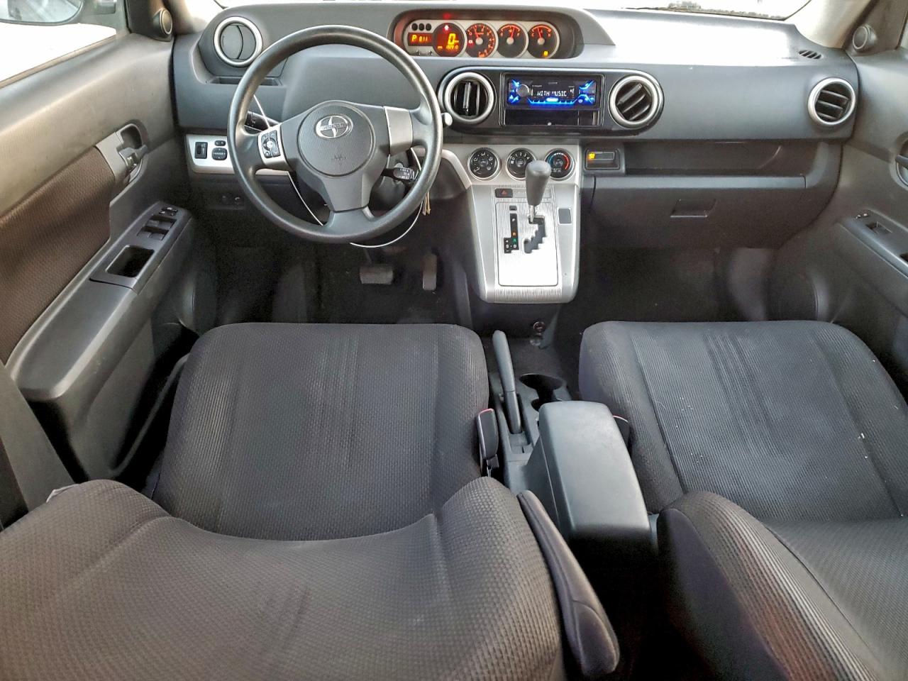 2010 Toyota Scion Xb Gray vin: JTLZE4FE9A1106305