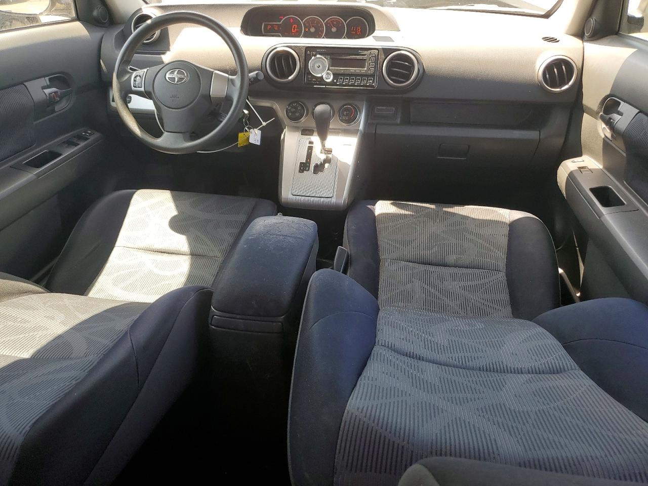2011 Toyota Scion Xb Белый vin: JTLZE4FE9B1122196