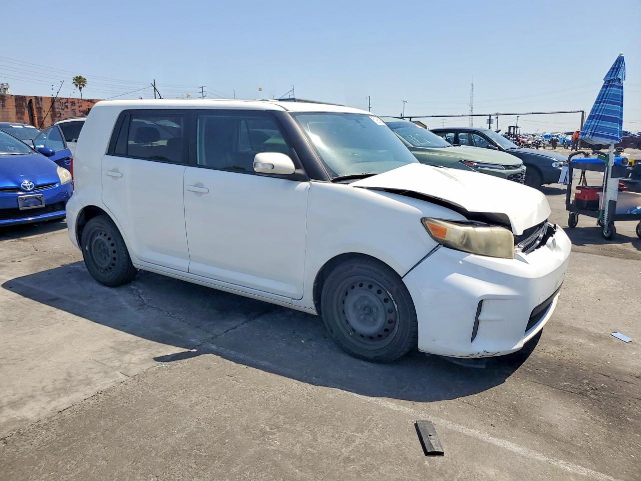2011 Toyota Scion Xb Белый vin: JTLZE4FE9B1122196