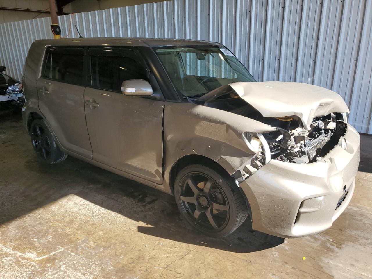 2014 Toyota Scion Xb Tan vin: JTLZE4FE9EJ063039