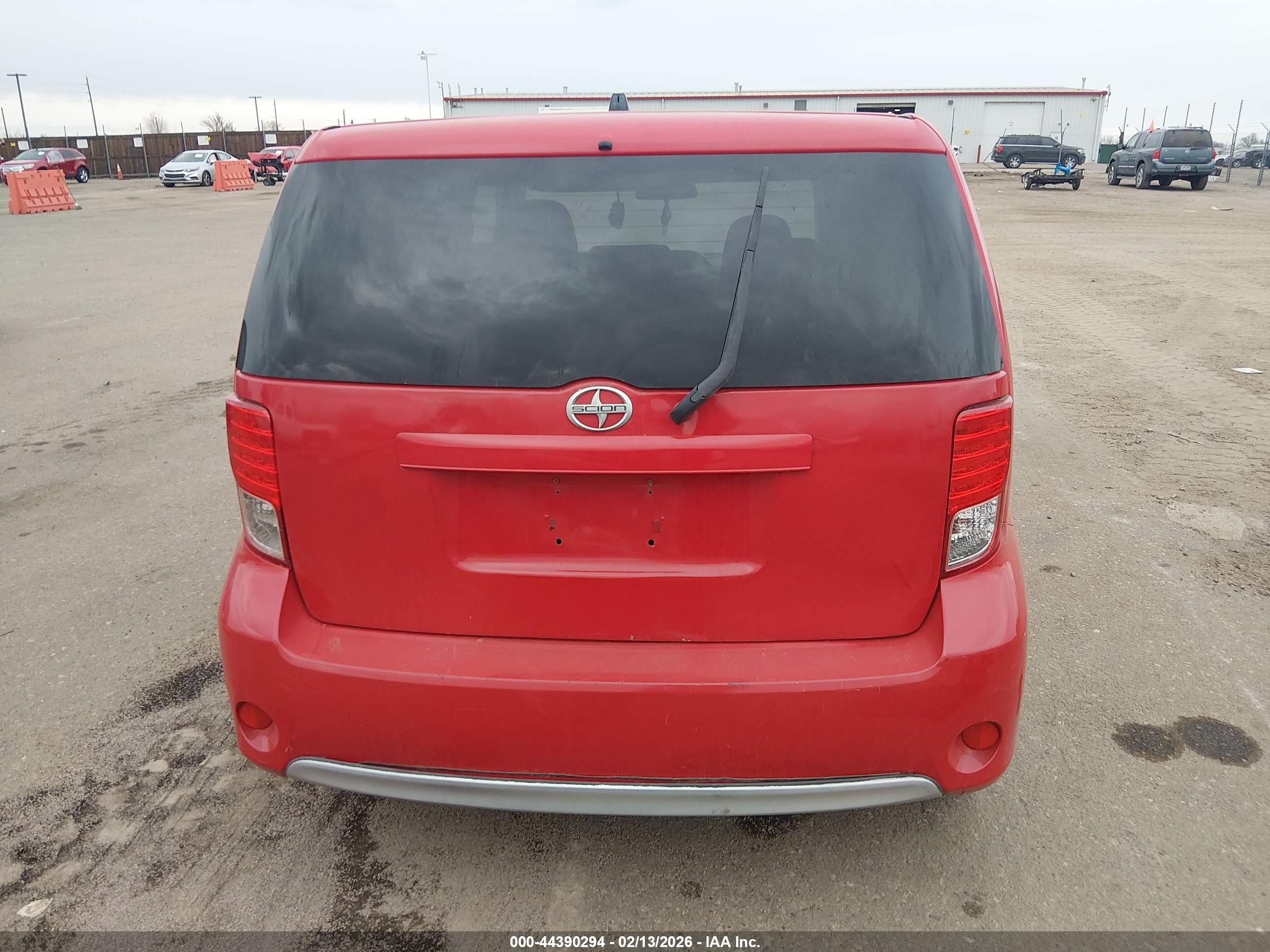 2013 Scion Xb   Red vin: JTLZE4FE1DJ042491