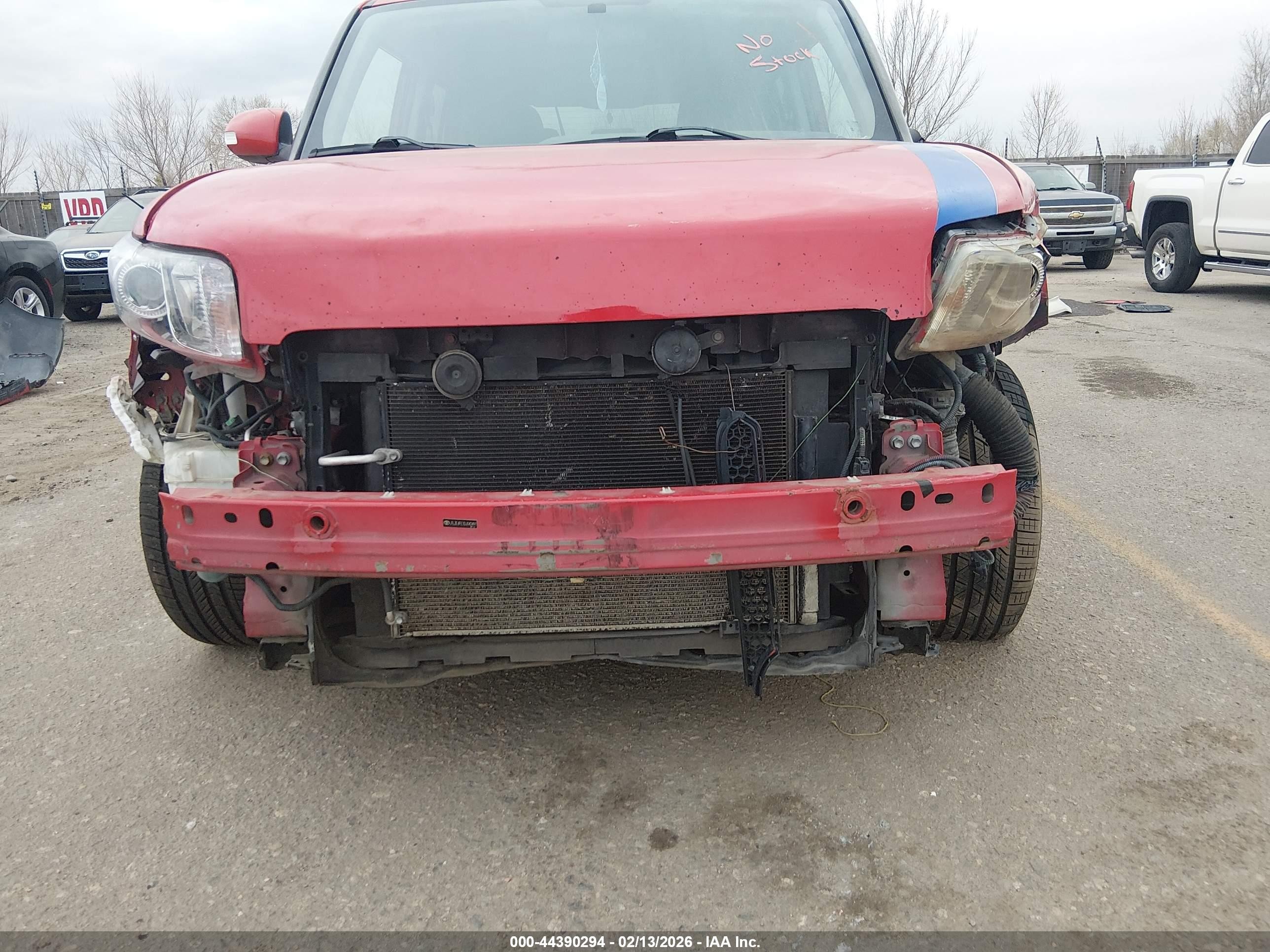 2013 Scion Xb   Red vin: JTLZE4FE1DJ042491