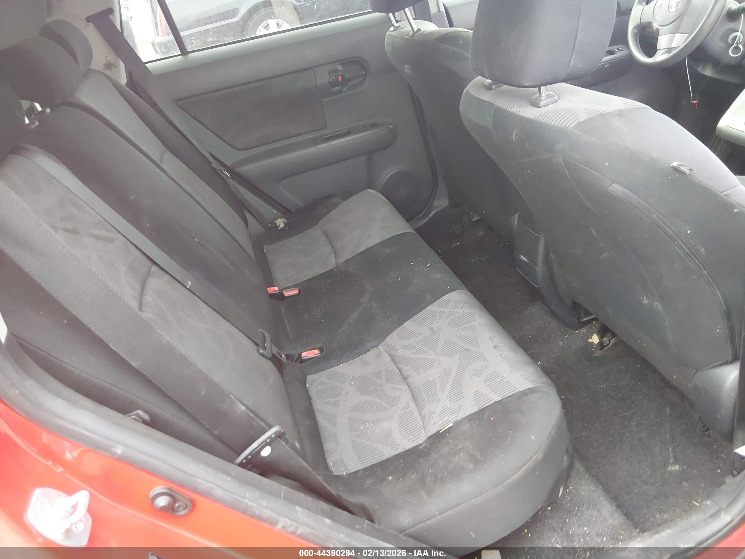 2013 Scion Xb   Red vin: JTLZE4FE1DJ042491