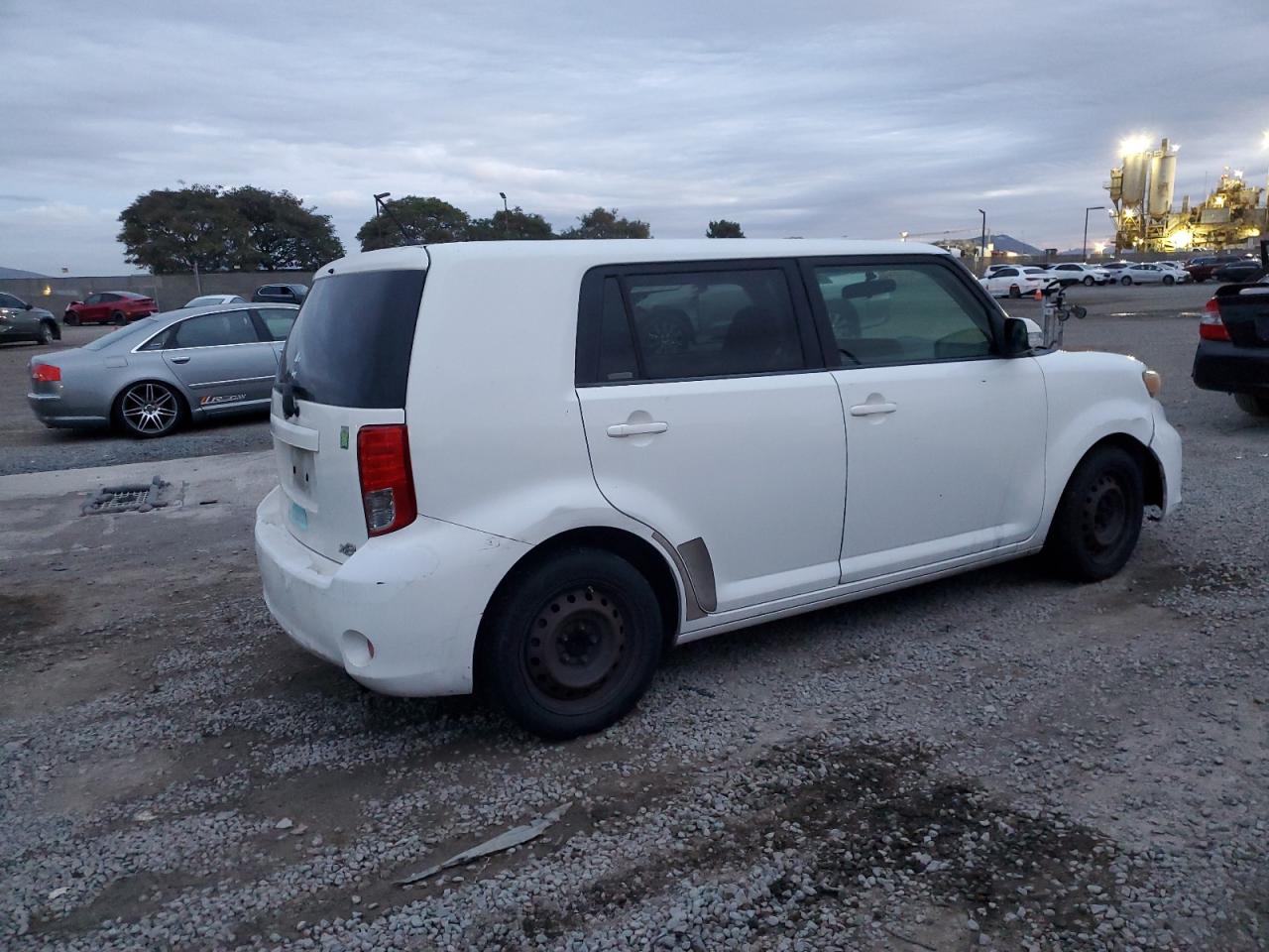2011 Toyota Scion Xb White vin: JTLZE4FEXB1120635