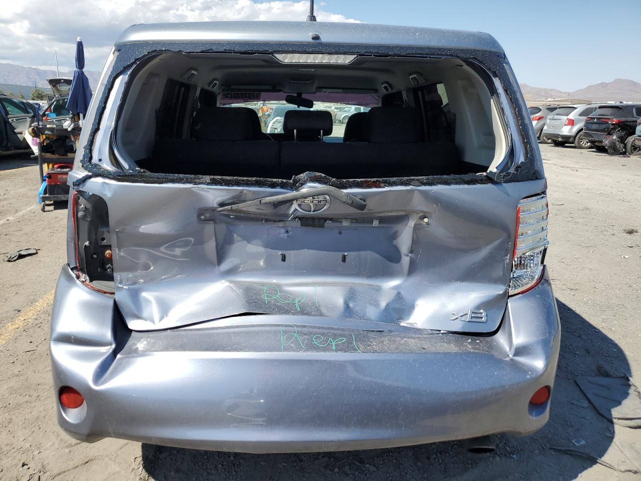 2011 Toyota Scion Xb Gray vin: JTLZE4FEXB1123244