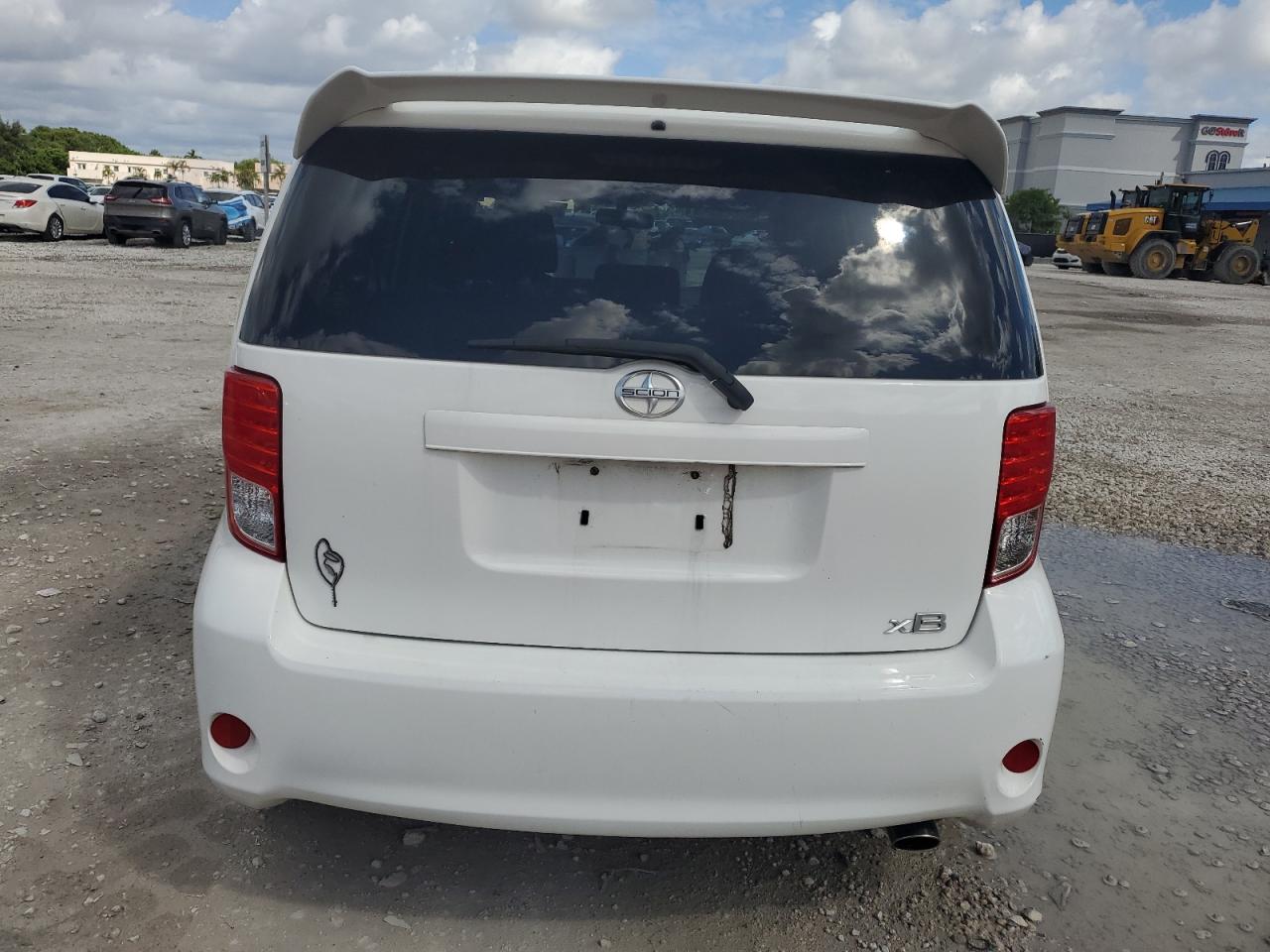 2011 Toyota Scion Xb White vin: JTLZE4FEXB1134941