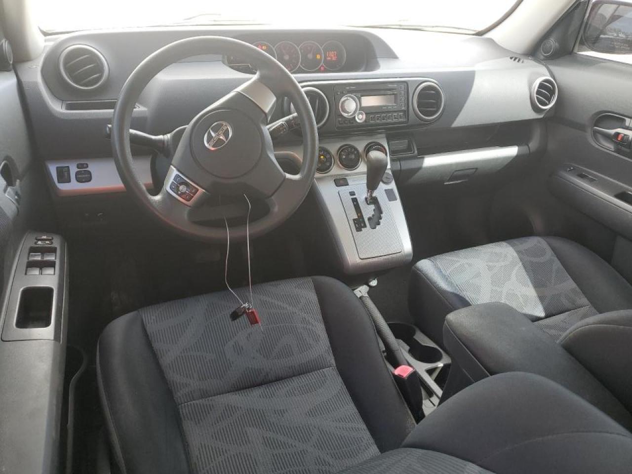2011 Toyota Scion Xb White vin: JTLZE4FEXB1134941