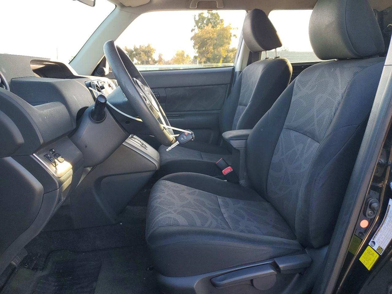 2014 Toyota Scion Xb Black vin: JTLZE4FEXEJ063244