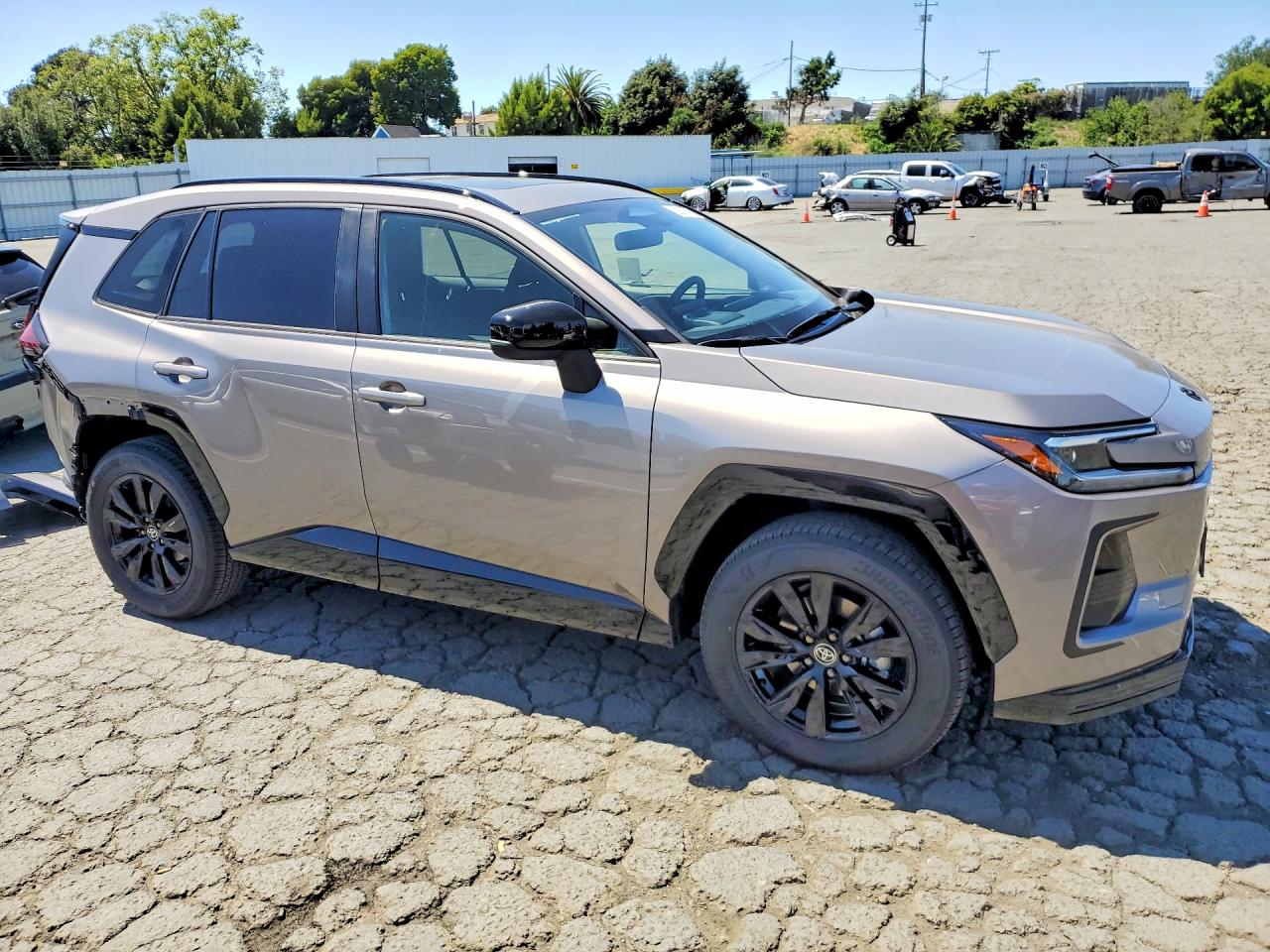 2026 Toyota Rav4 Se Gray vin: JTM6CRAV4TJ004647