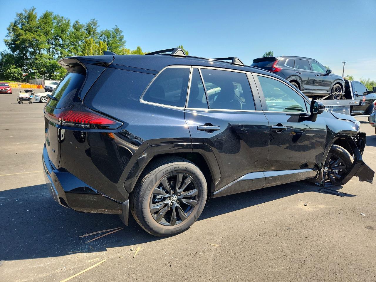 2026 Toyota Rav4 Se Black vin: JTM6CRAV7TJ003394