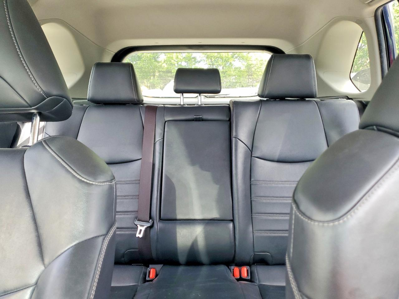 2019 Toyota Rav4 Xle Premium Blue vin: JTMA1RFV4KD036259