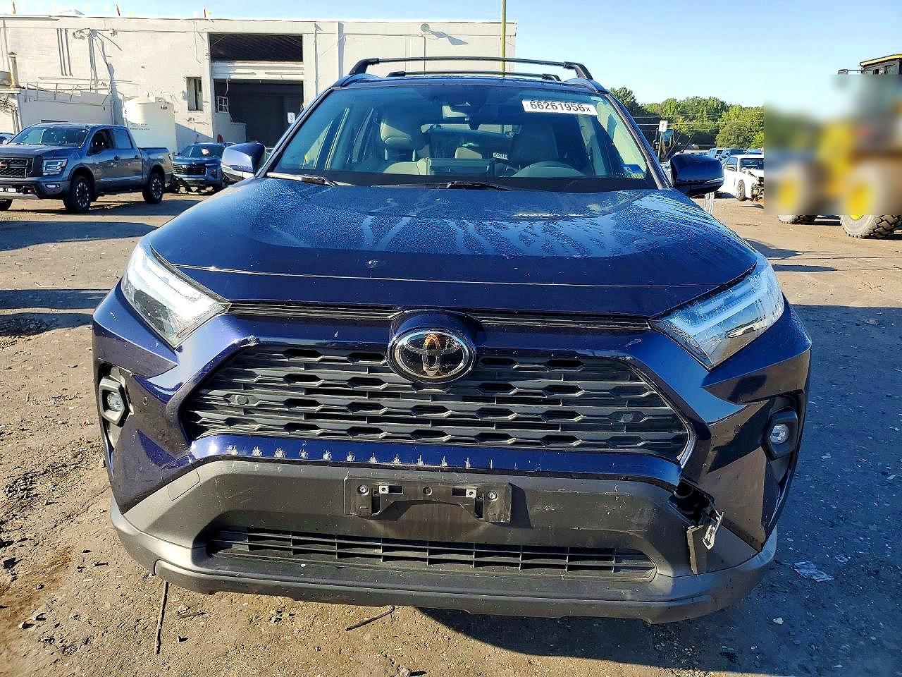 2022 Toyota Rav4 Xle Premium Blue vin: JTMA1RFV6ND086262