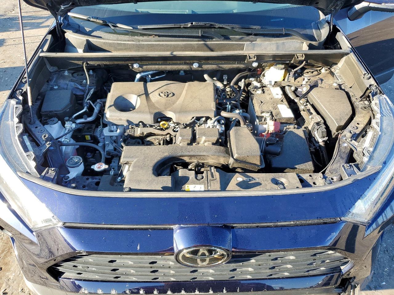 2022 Toyota Rav4 Xle Premium Blue vin: JTMA1RFV6ND086262