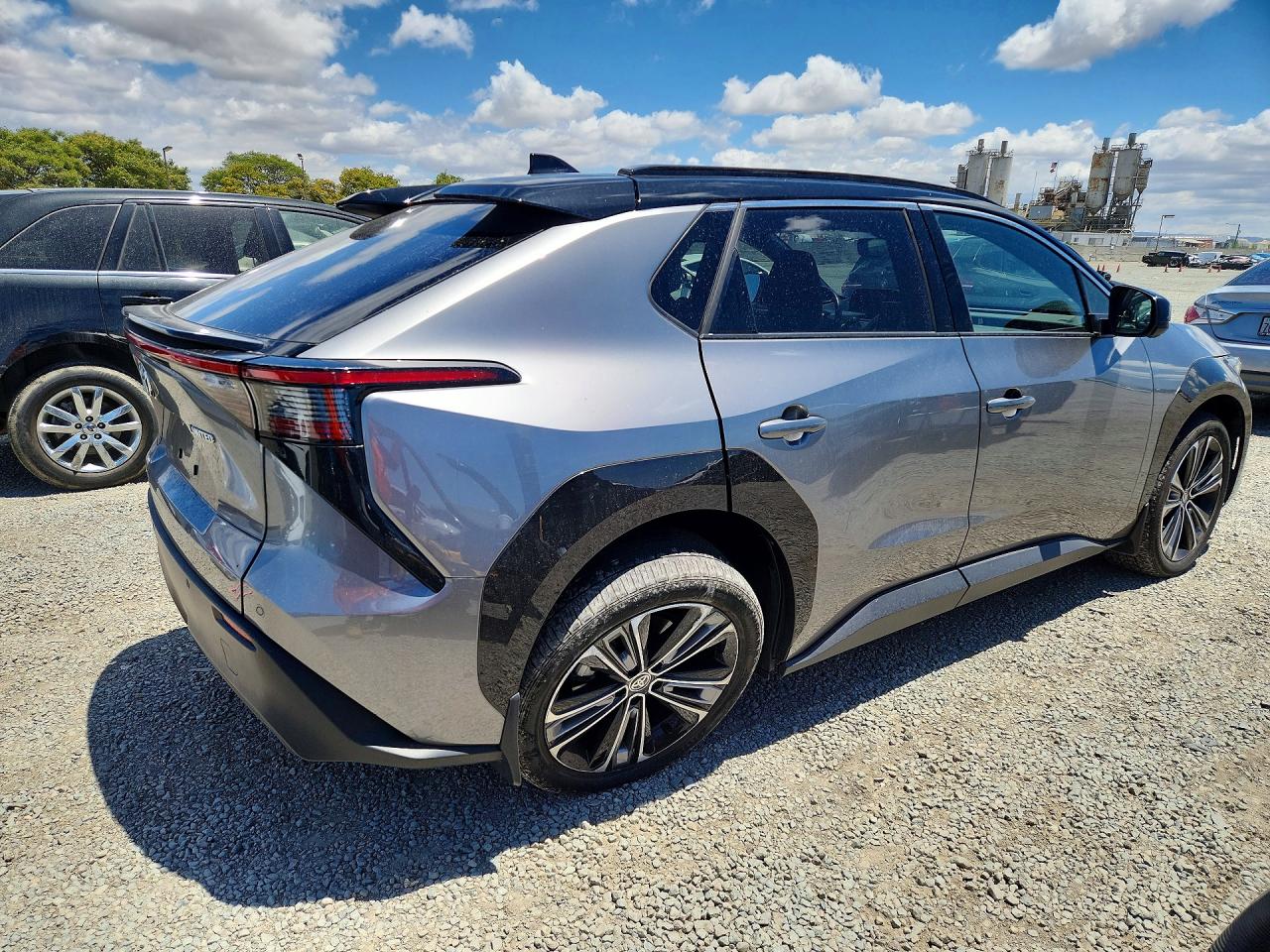 2023 Toyota Bz4x Limited Gray vin: JTMAAAAA3PA016020