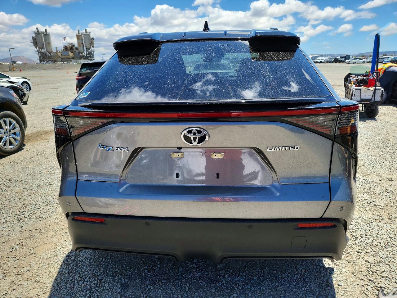 2023 Toyota Bz4x Limited Gray vin: JTMAAAAA3PA016020