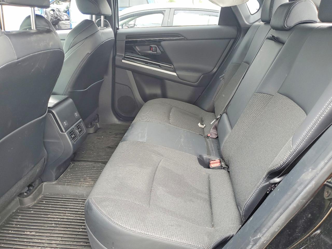 2025 Toyota Bz4x Xle Черный vin: JTMABACA0SA105465