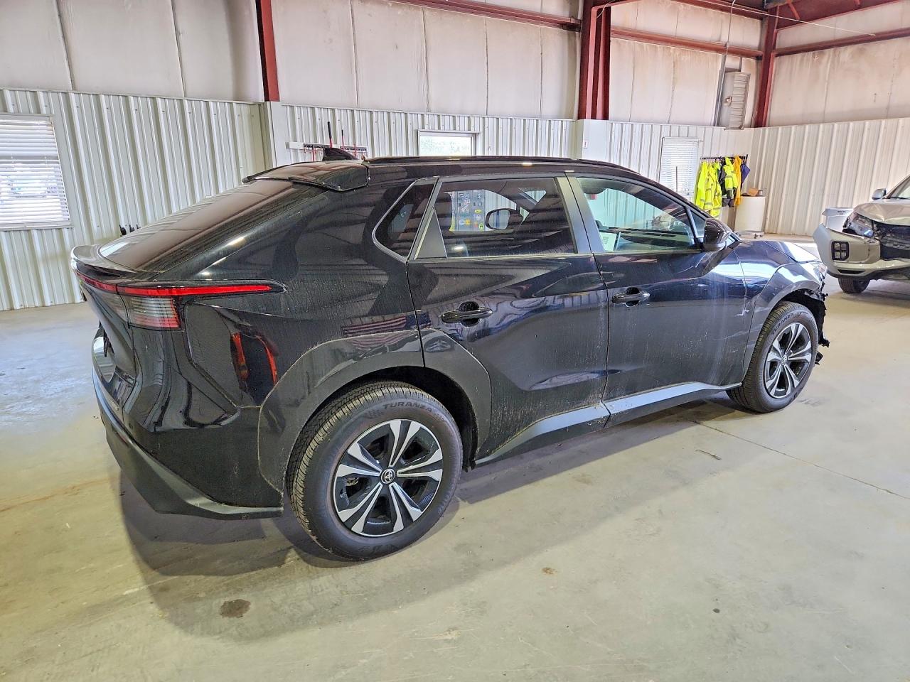 2024 Toyota Bz4x Xle Black vin: JTMABACA2RA087447
