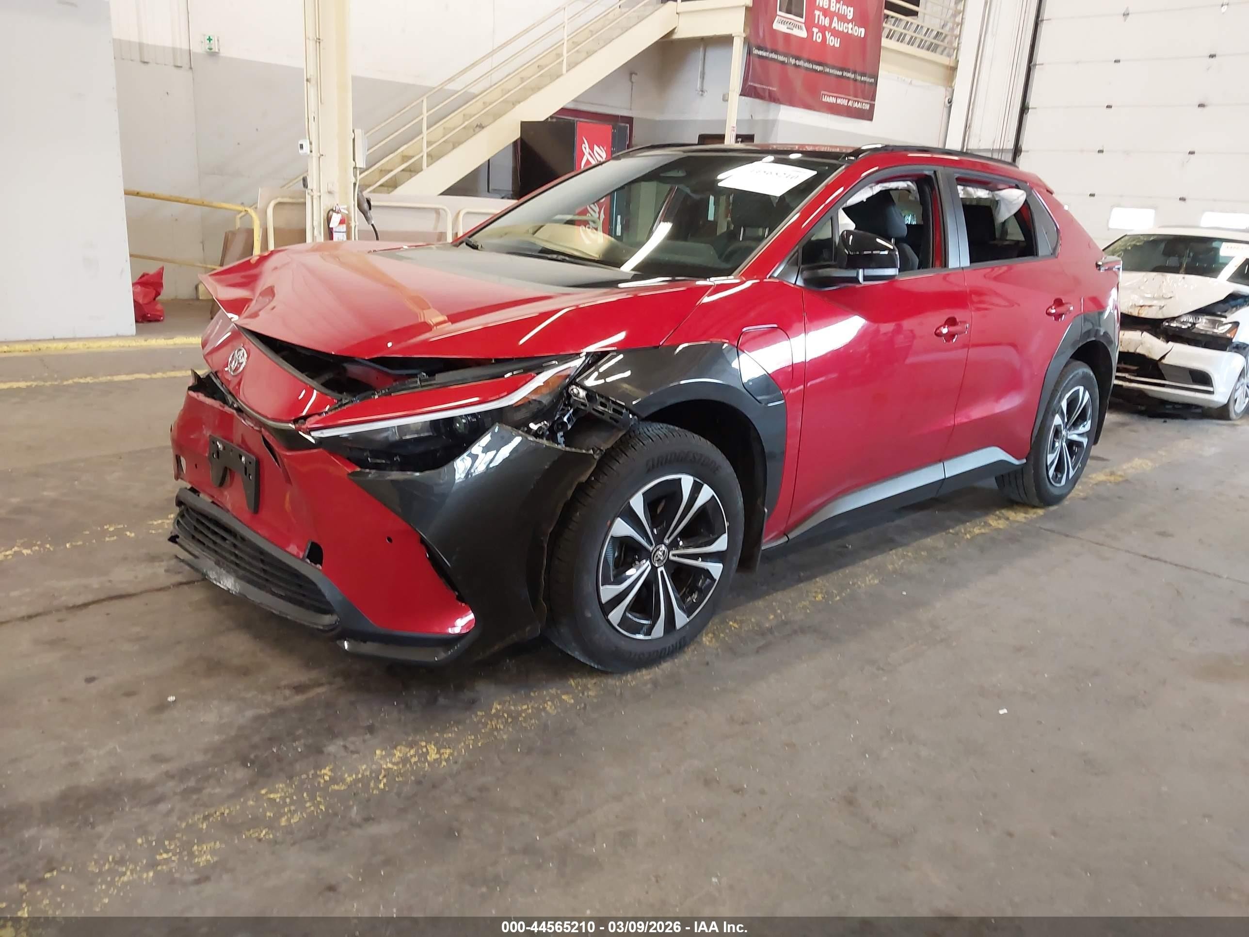 2025 Toyota Bz4x Xle Red vin: JTMABACA3SA093666