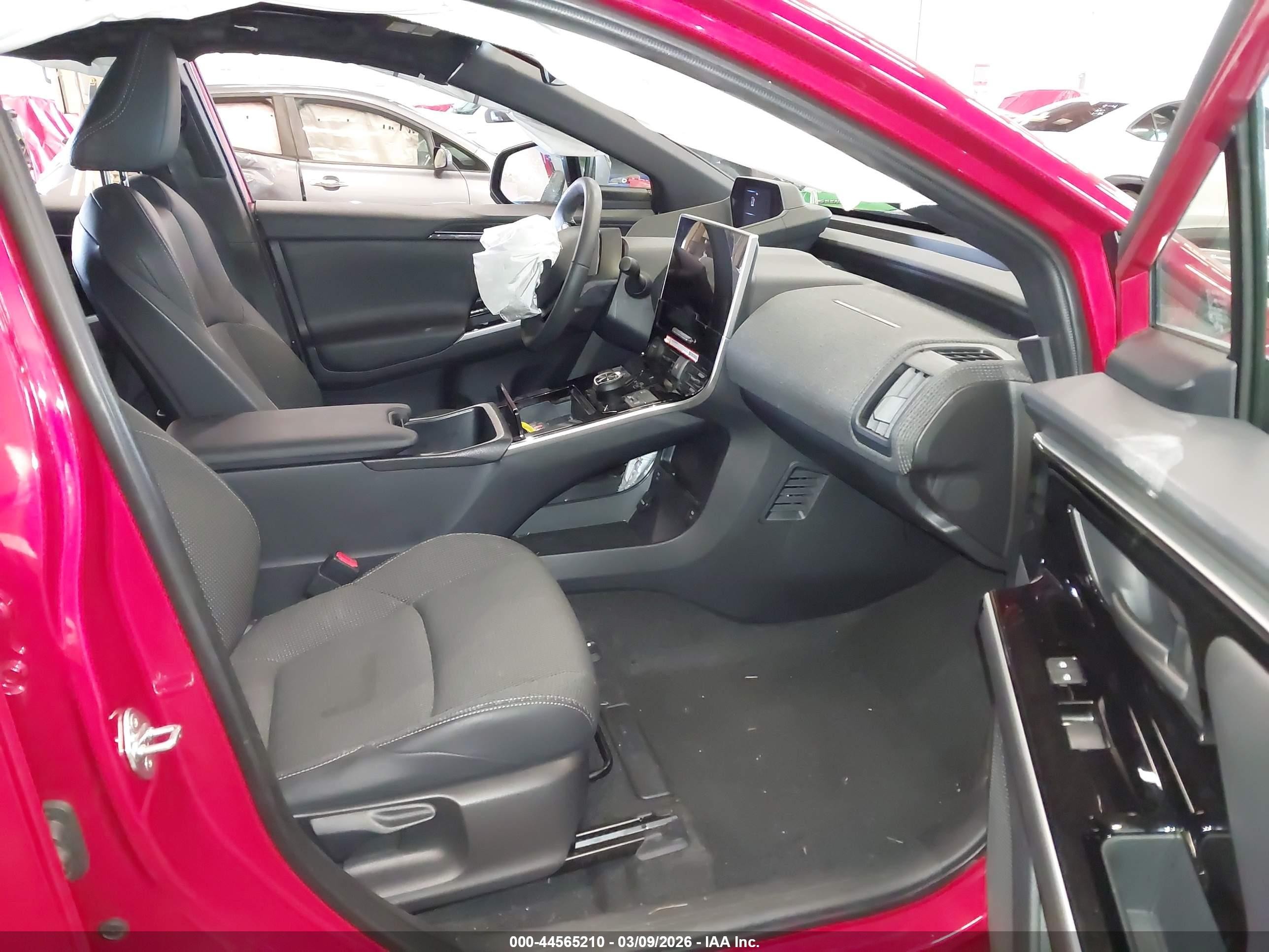 2025 Toyota Bz4x Xle Red vin: JTMABACA3SA093666