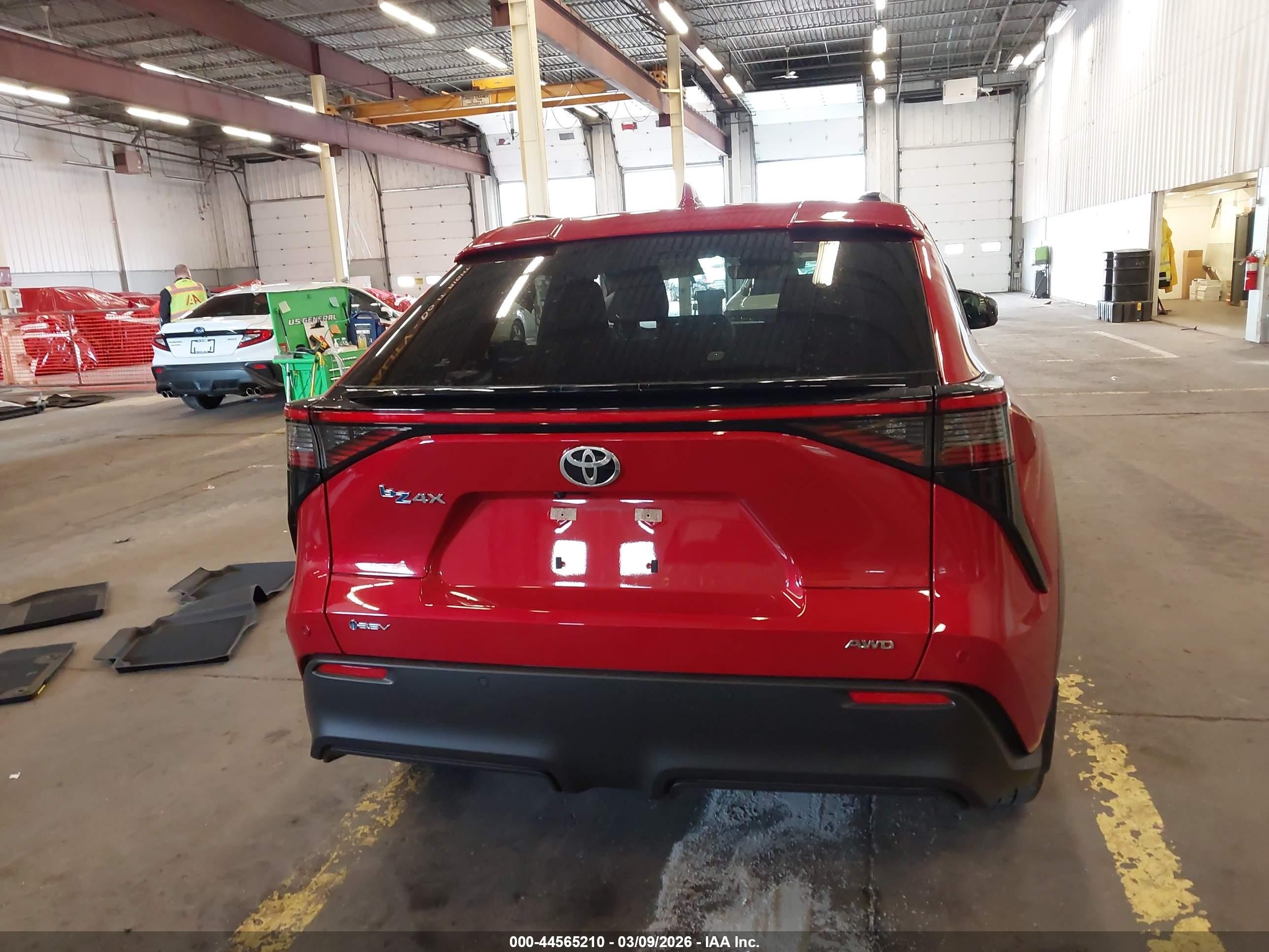 2025 Toyota Bz4x Xle Red vin: JTMABACA3SA093666