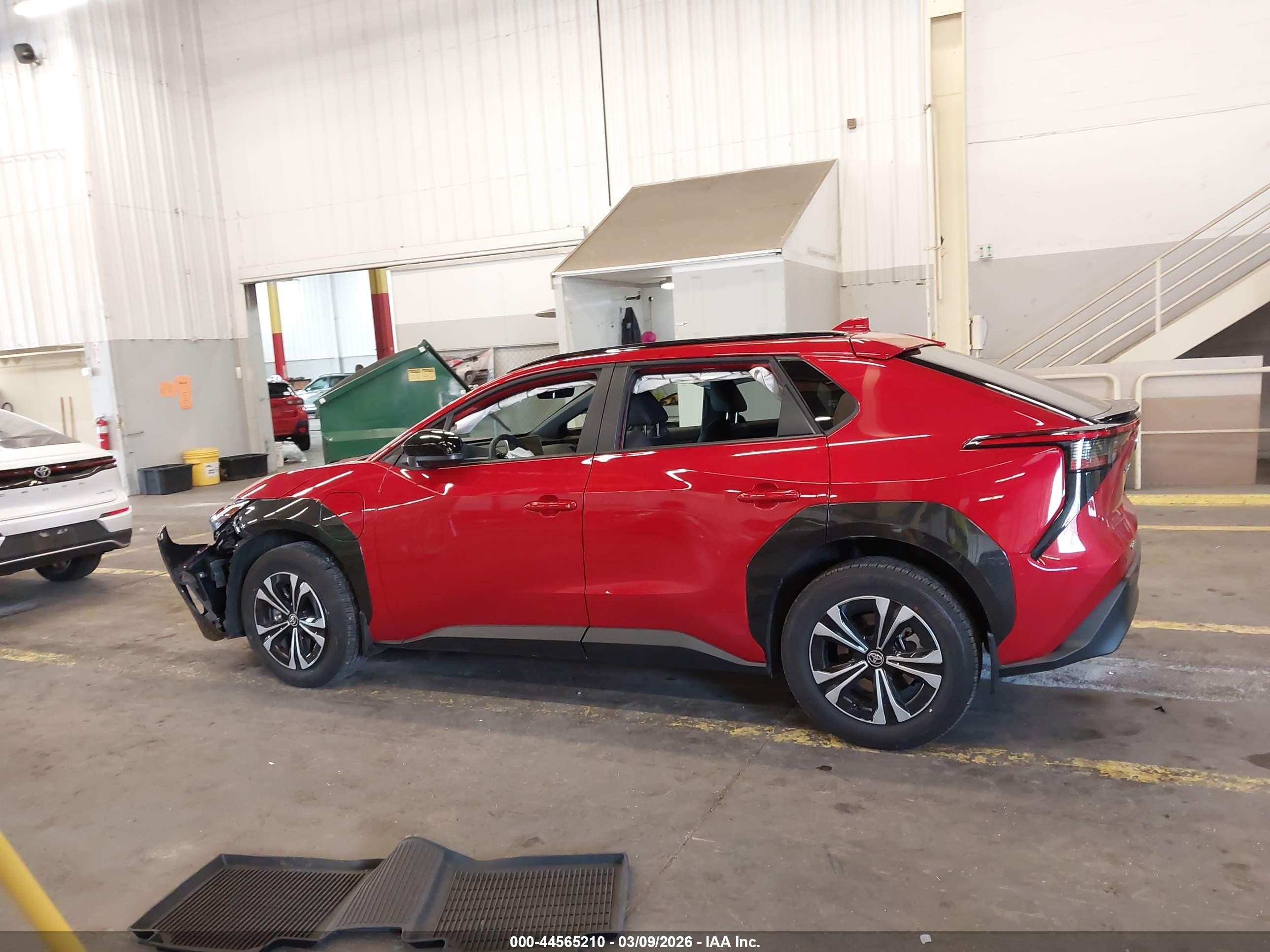 2025 Toyota Bz4x Xle Red vin: JTMABACA3SA093666