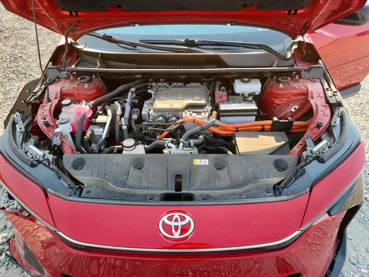2024 Toyota Bz4x Xle Red vin: JTMABACA5RA058265