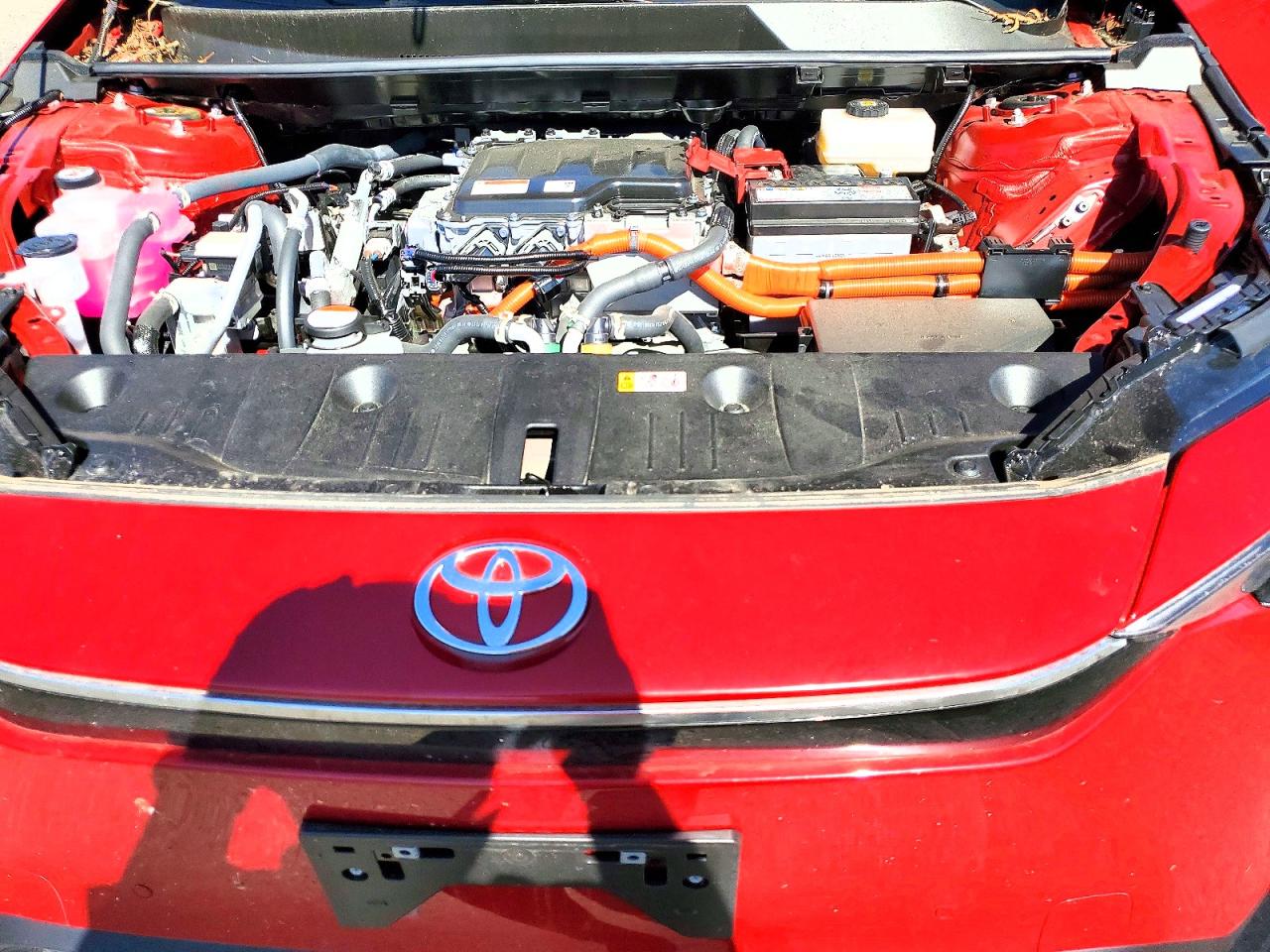 2024 Toyota Bz4x Xle Red vin: JTMABACA9RA075750