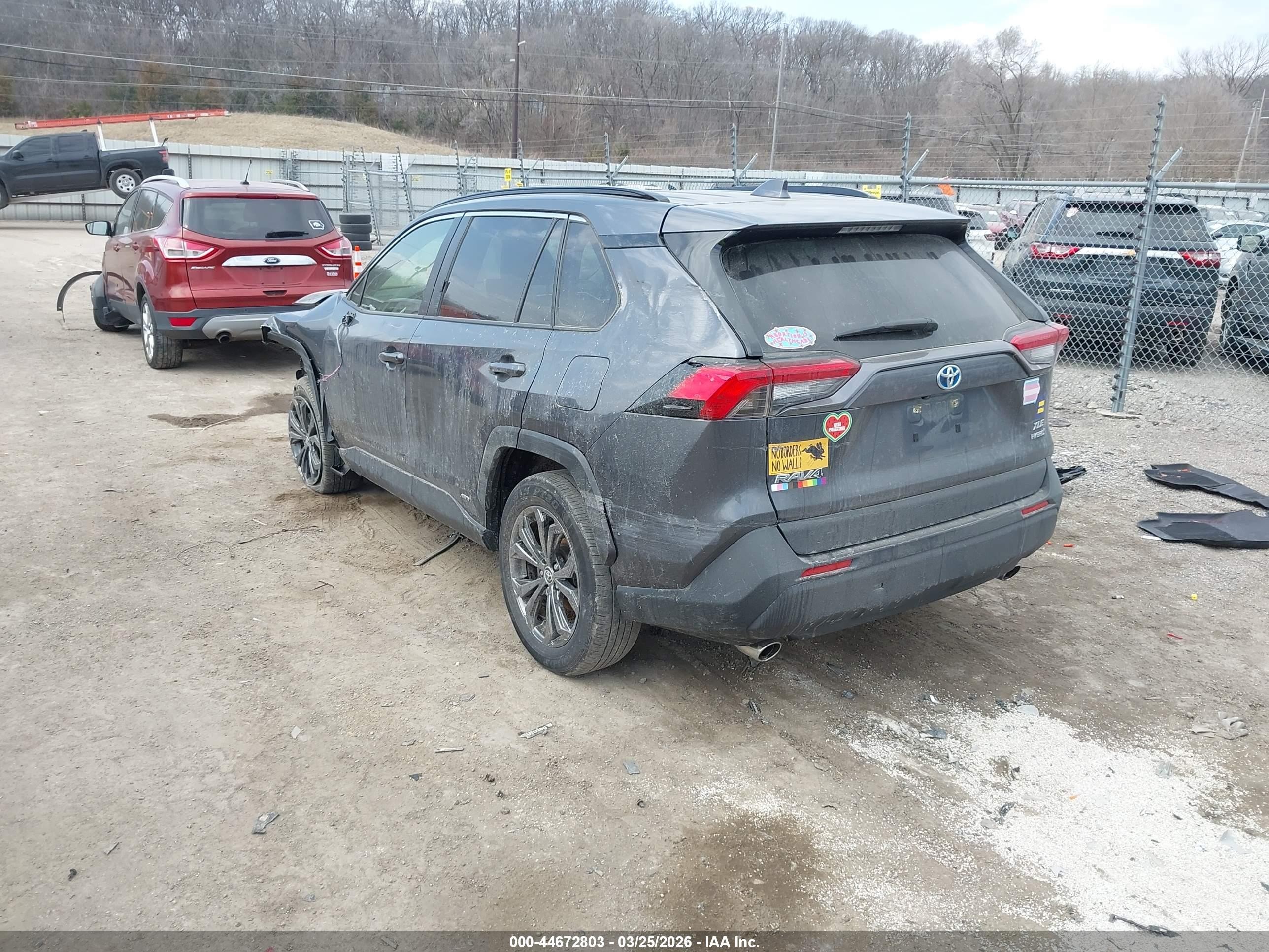 2024 Toyota Rav4 Hybrid Xle Premium Gray vin: JTMB6RFV0RD120188