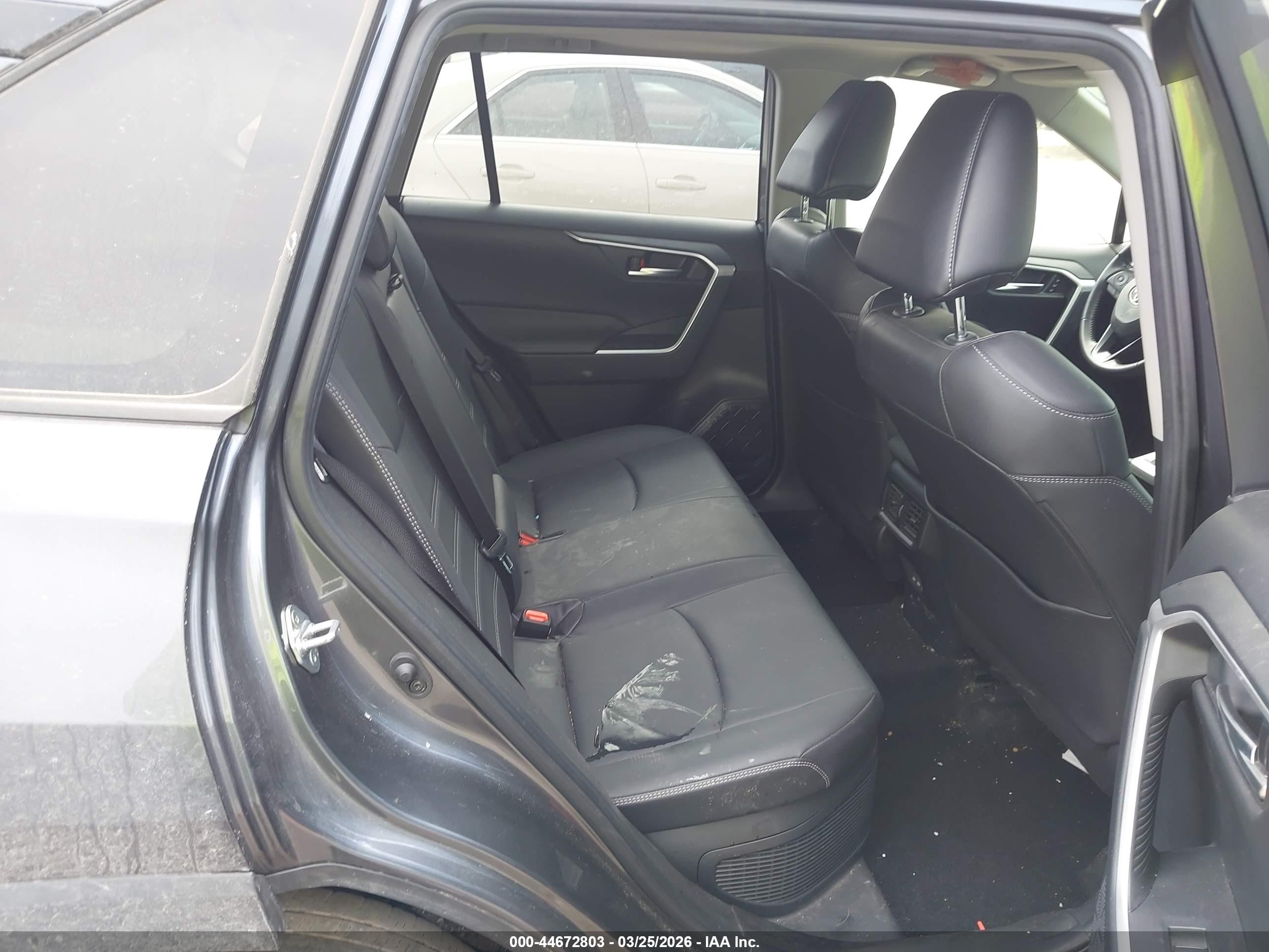 2024 Toyota Rav4 Hybrid Xle Premium Gray vin: JTMB6RFV0RD120188