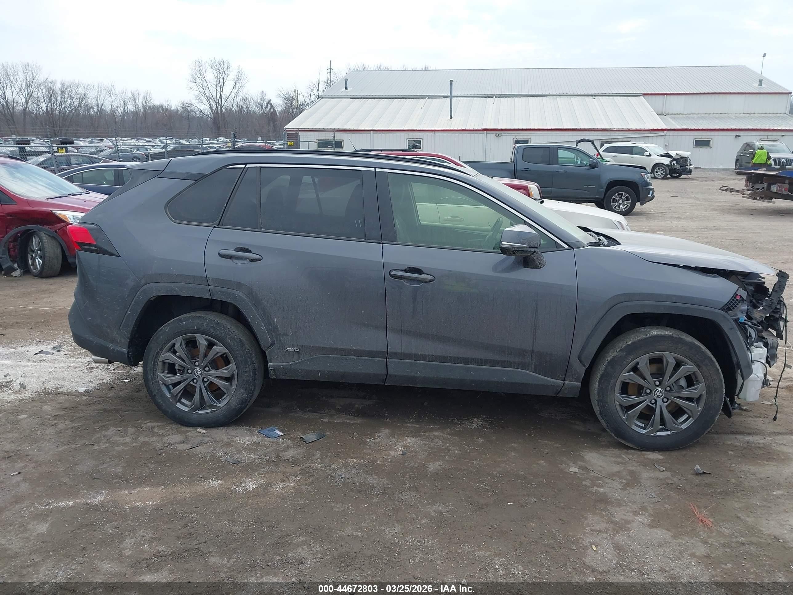 2024 Toyota Rav4 Hybrid Xle Premium Gray vin: JTMB6RFV0RD120188