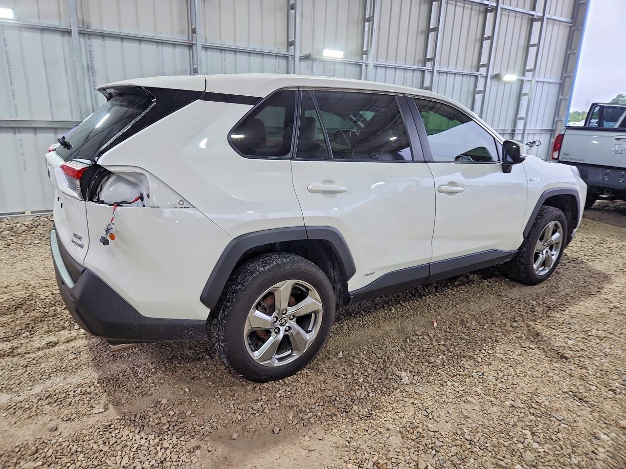 2021 Toyota Rav4 Hybrid Xle Premium White vin: JTMB6RFV1MJ007523