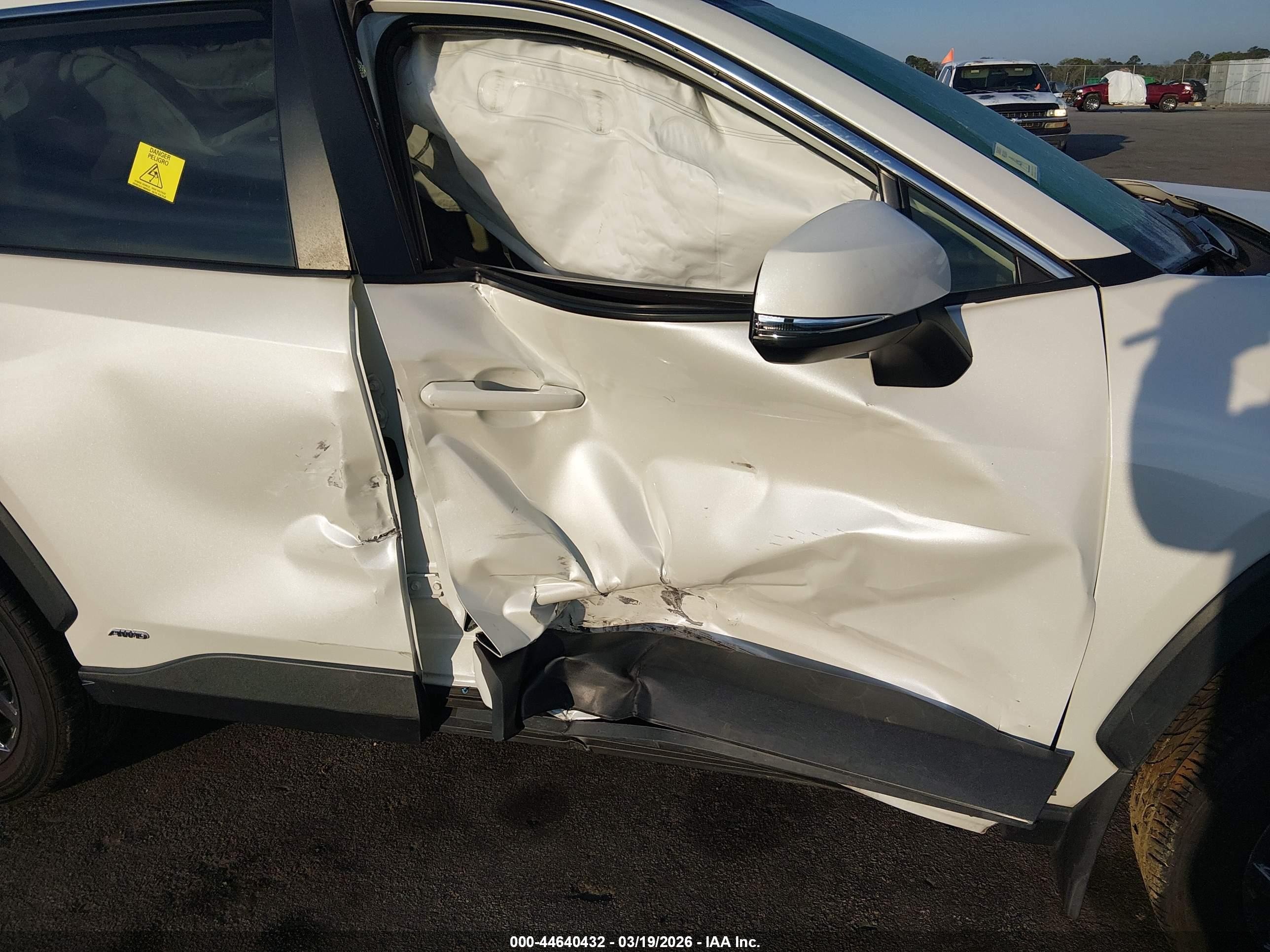 2022 Toyota Rav4 Hybrid Xle Premium White vin: JTMB6RFV5ND077378