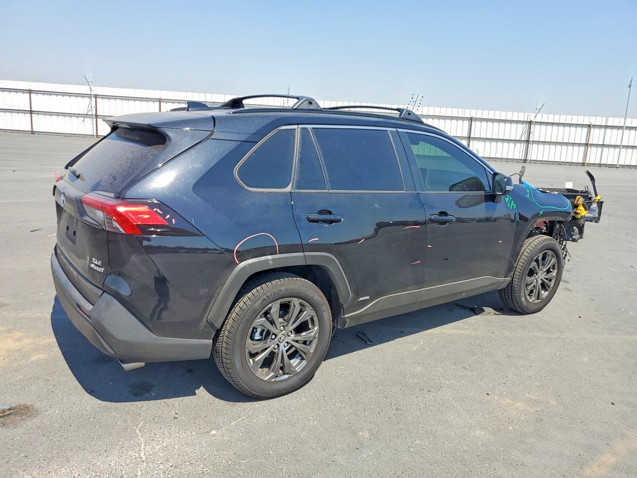 2023 Toyota Rav4 Xle Premium Black vin: JTMB6RFV6PD094290