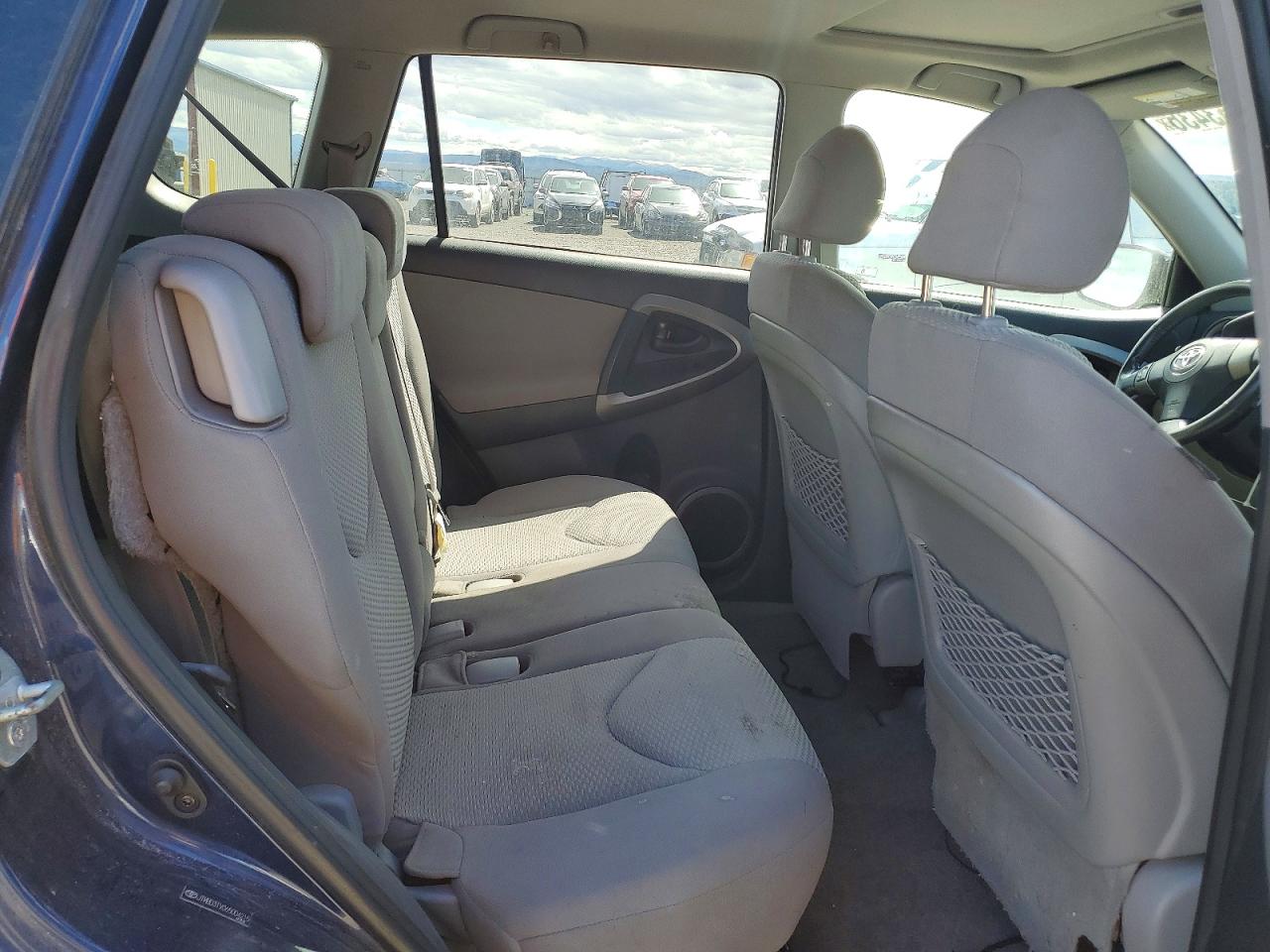 2006 Toyota Rav4 Limited Blue vin: JTMBD31V065004215