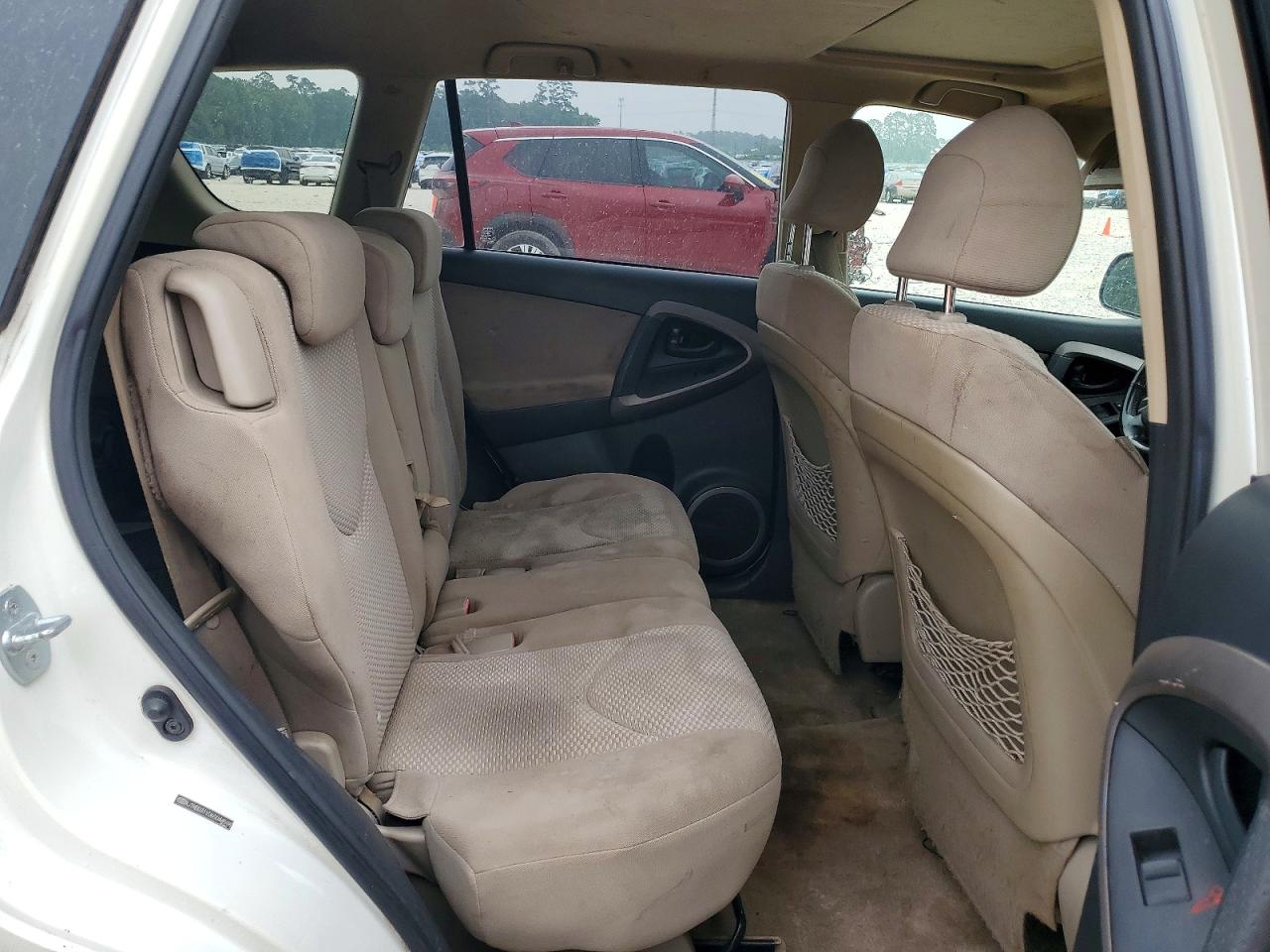 2006 Toyota Rav4 Limited White vin: JTMBD31V065044598