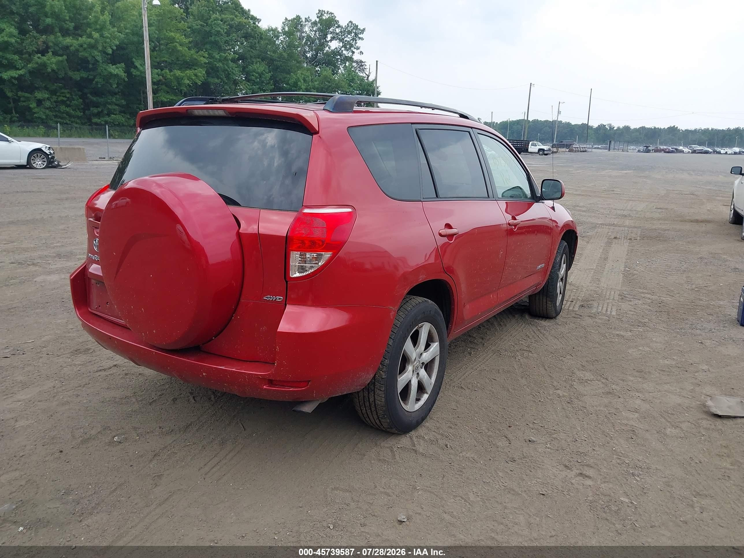 2007 Toyota Rav4 Limited Red vin: JTMBD31V075070698