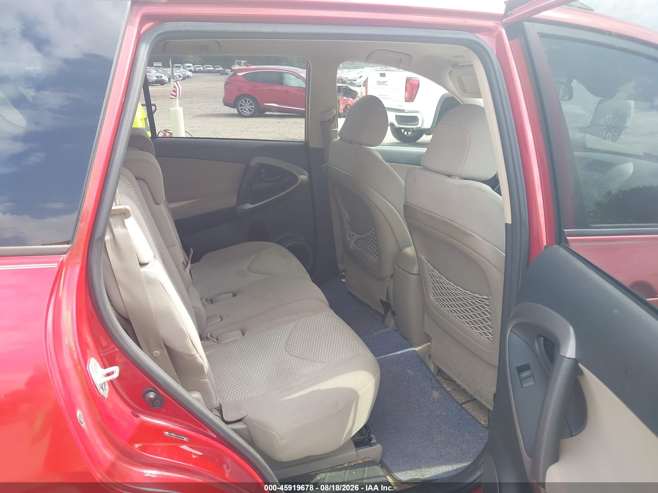 2007 Toyota Rav4 Limited Красный vin: JTMBD31V075078882