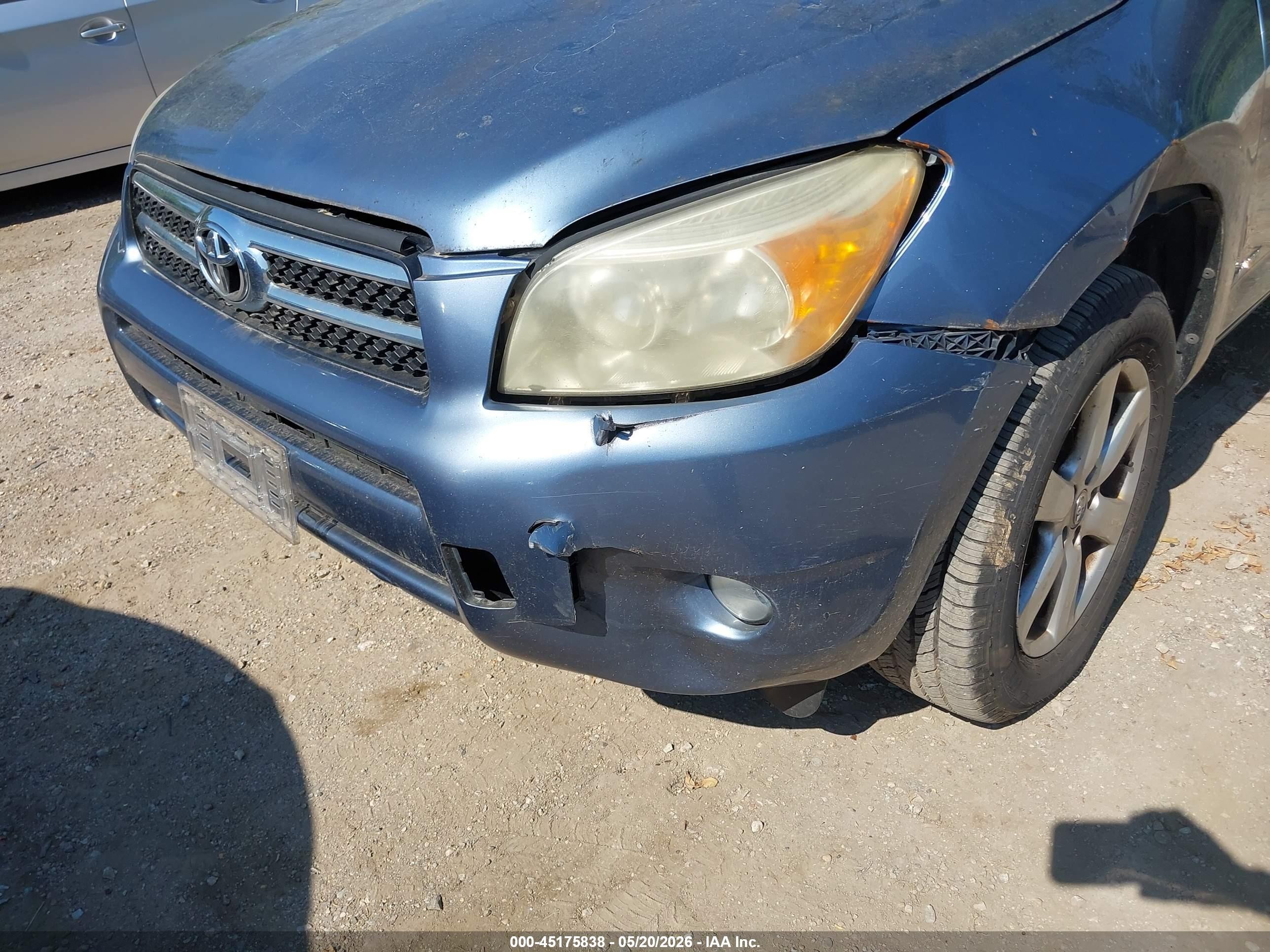 2007 Toyota Rav4 Limited Blue vin: JTMBD31V076025075