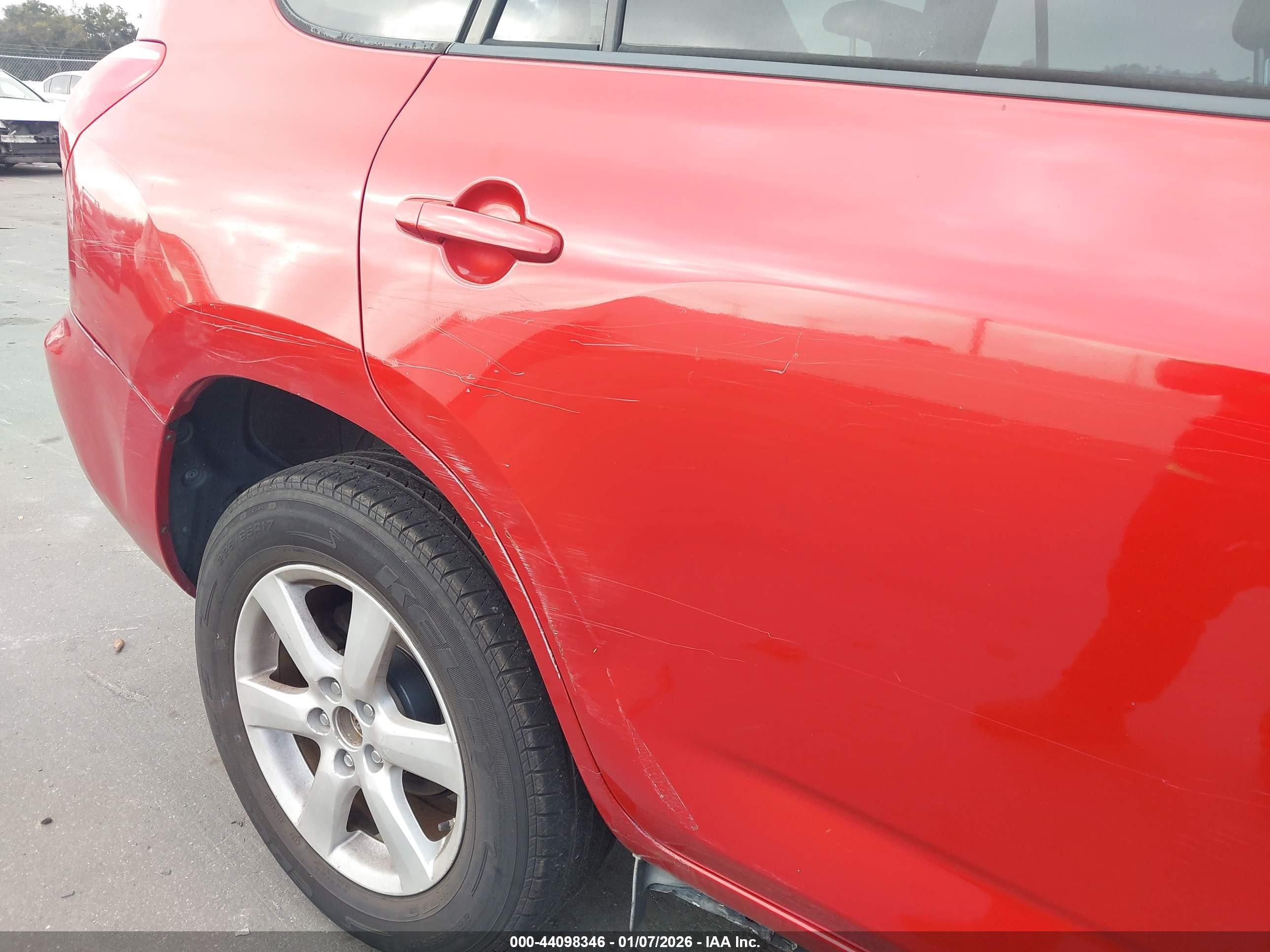 2008 Toyota Rav4 Limited Red vin: JTMBD31V085203042