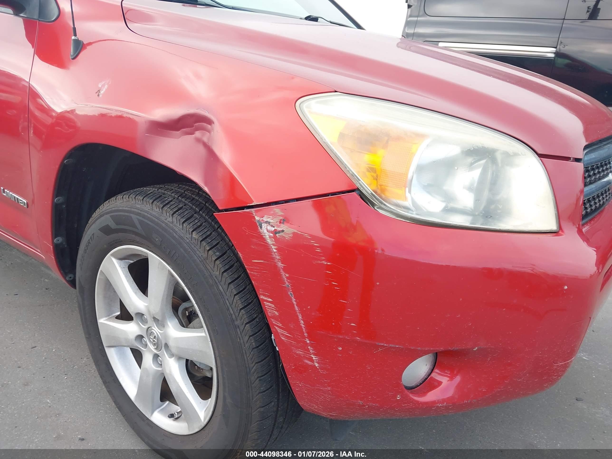 2008 Toyota Rav4 Limited Red vin: JTMBD31V085203042