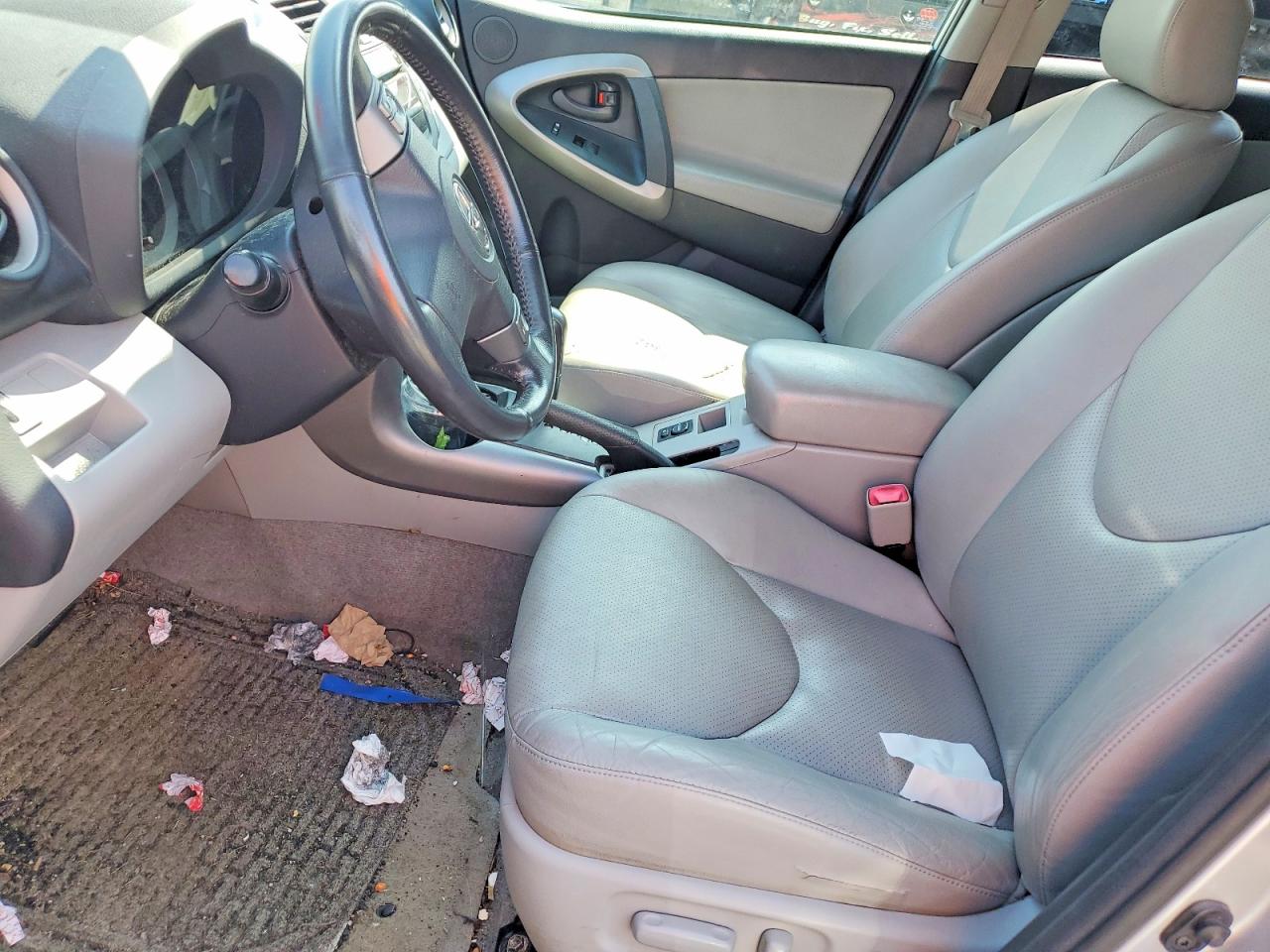 2008 Toyota Rav4 Limited Silver vin: JTMBD31V086077372