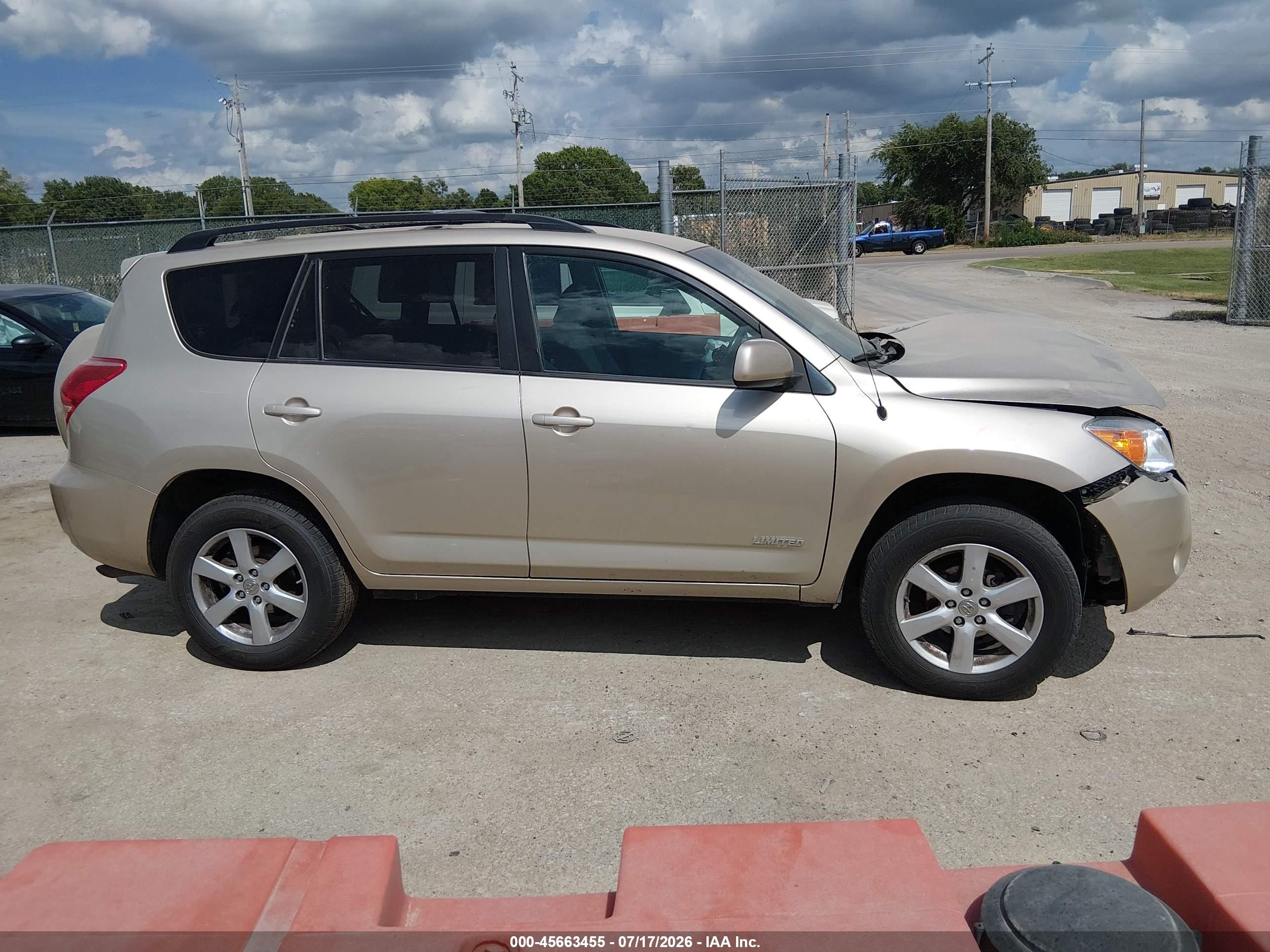 2008 Toyota Rav4 Limited Gold vin: JTMBD31V086081762